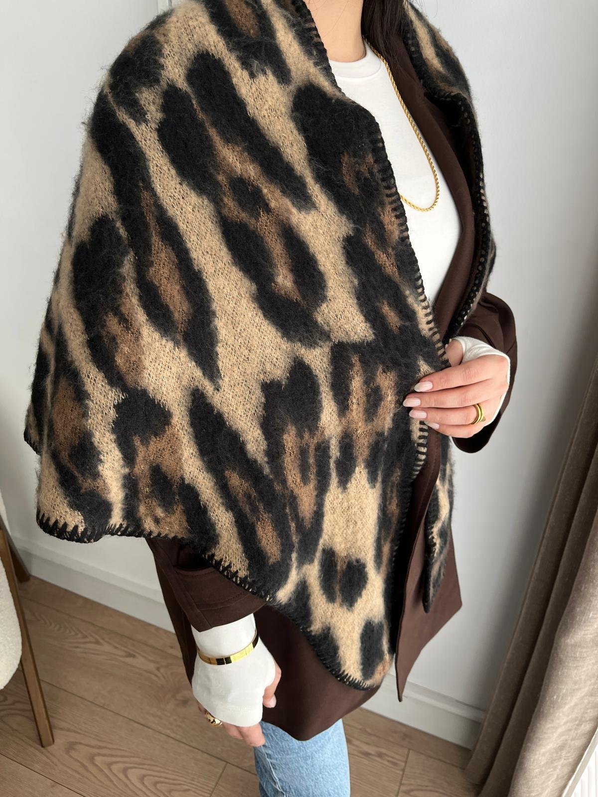 Siyah Leopar Desen Sim Geçişli Üçgen Şal 14809