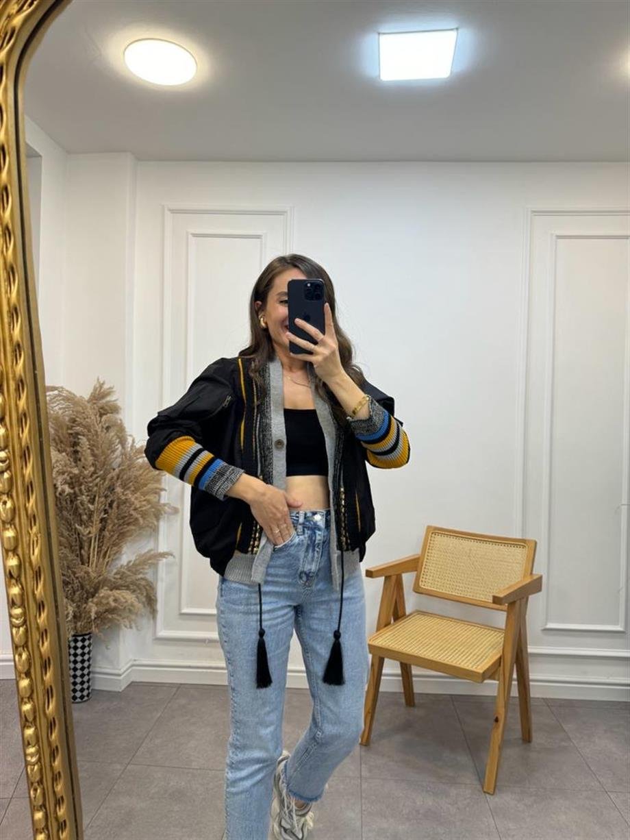 Siyah Marka Model Nakışlı Tasarım Ceket