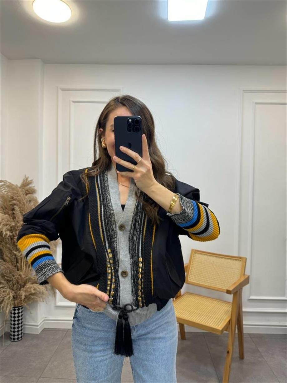 Siyah Marka Model Nakışlı Tasarım Ceket