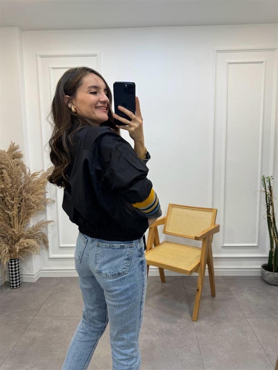 Siyah Marka Model Nakışlı Tasarım Ceket