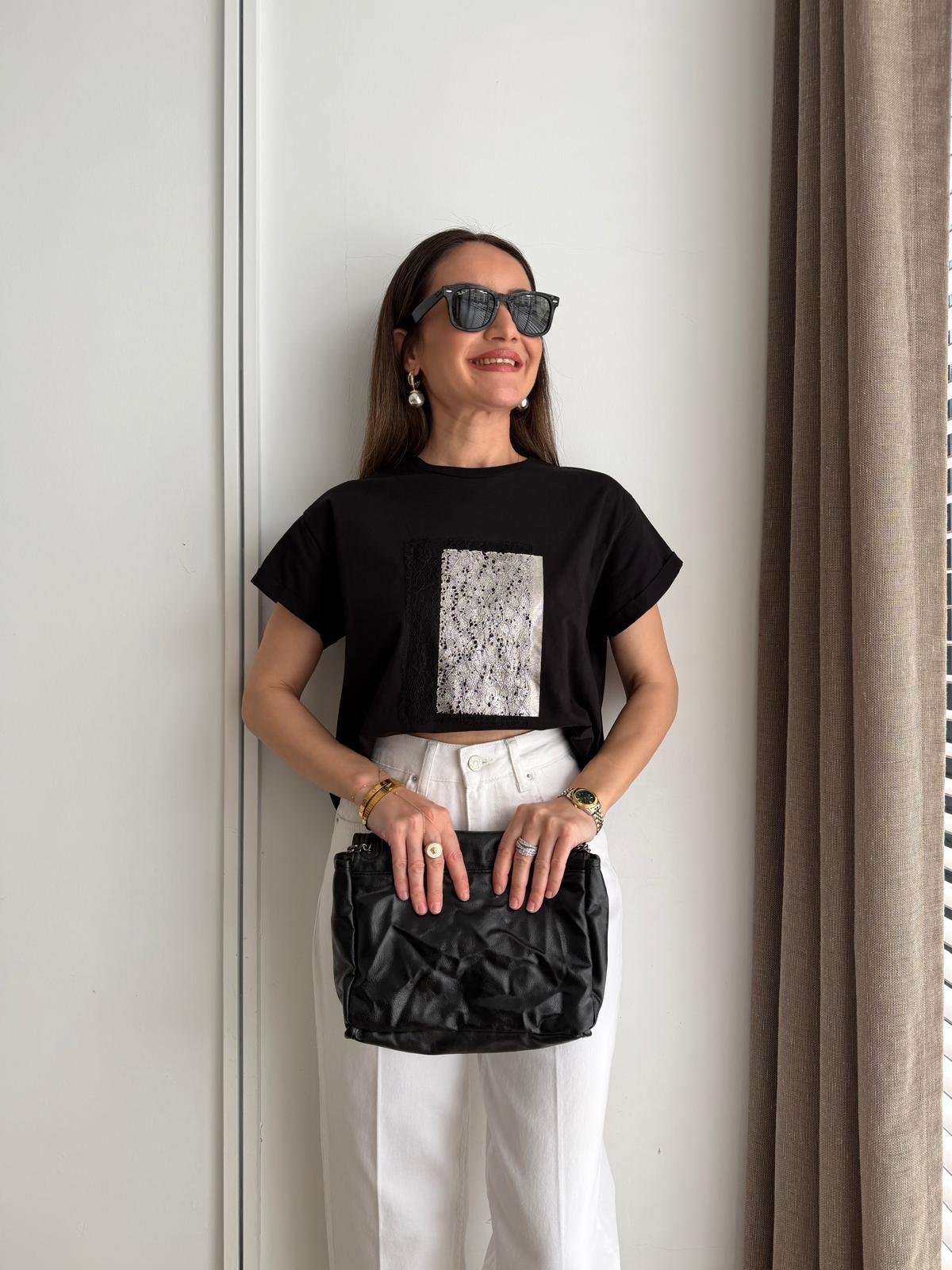 Siyah Mumlanmış Baskı Detaylı Tshirt 21229