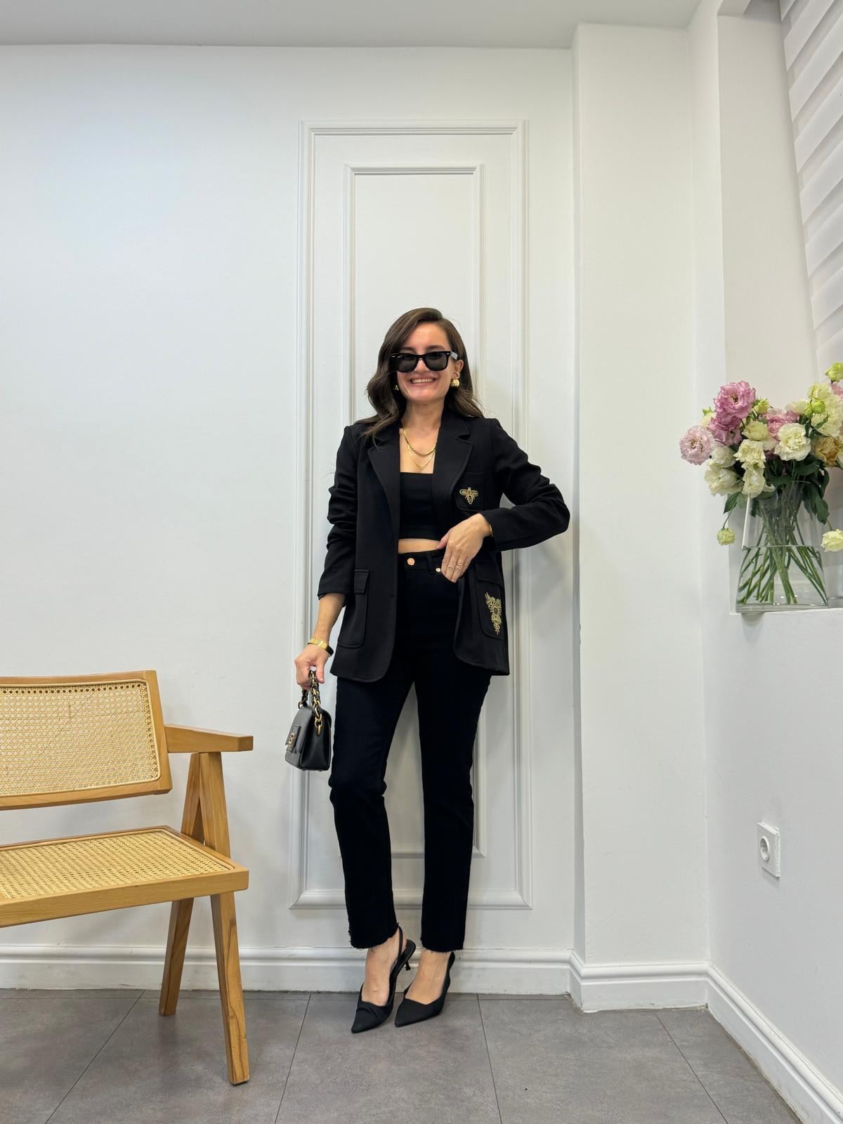 Siyah Nakış İşlemeli Tasarım Blazer Ceket 28931