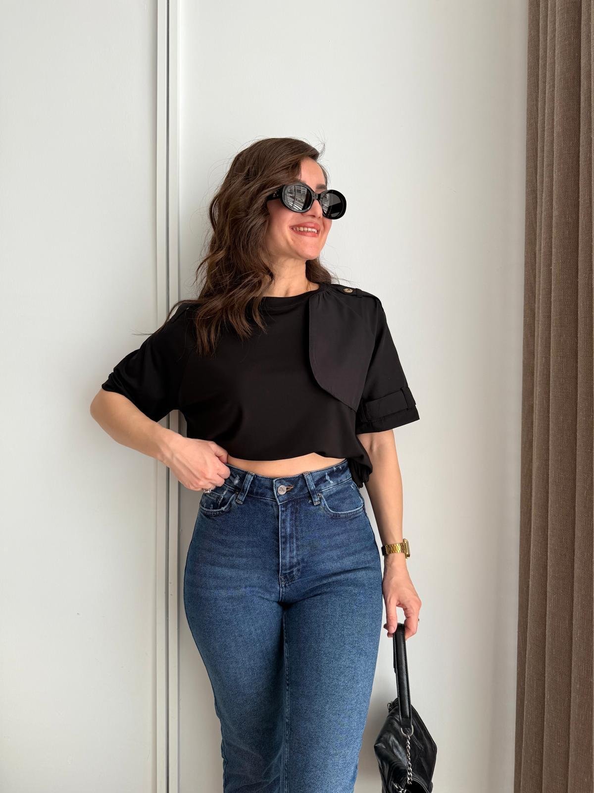 Siyah Omuz Detaylı Tshirt 28503