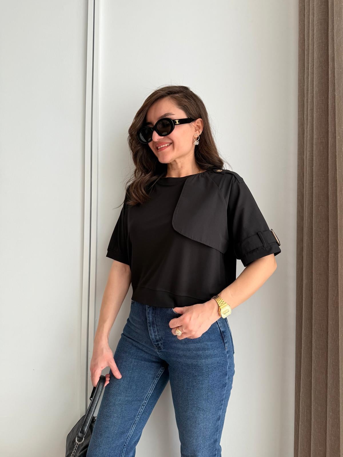 Siyah Omuz Detaylı Tshirt 28503