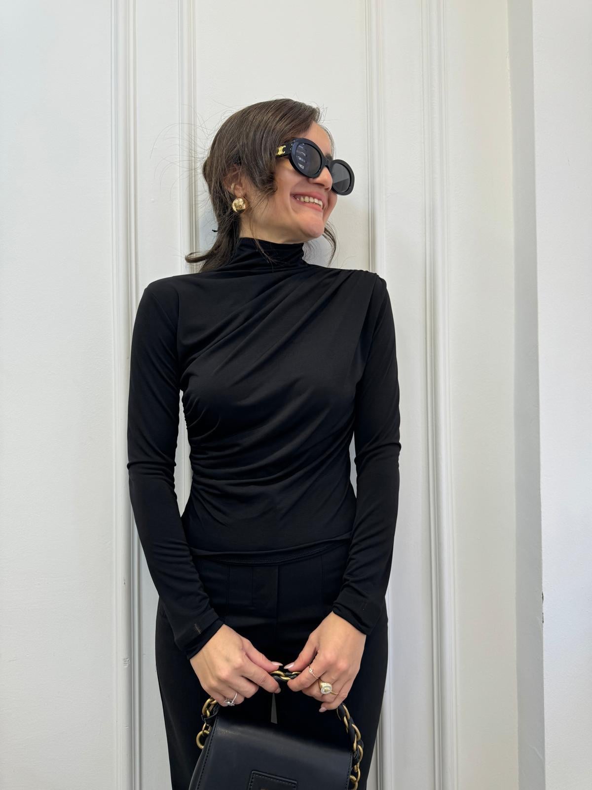 Siyah Omuz Drape Detaylı Tasarım Bluz 7043