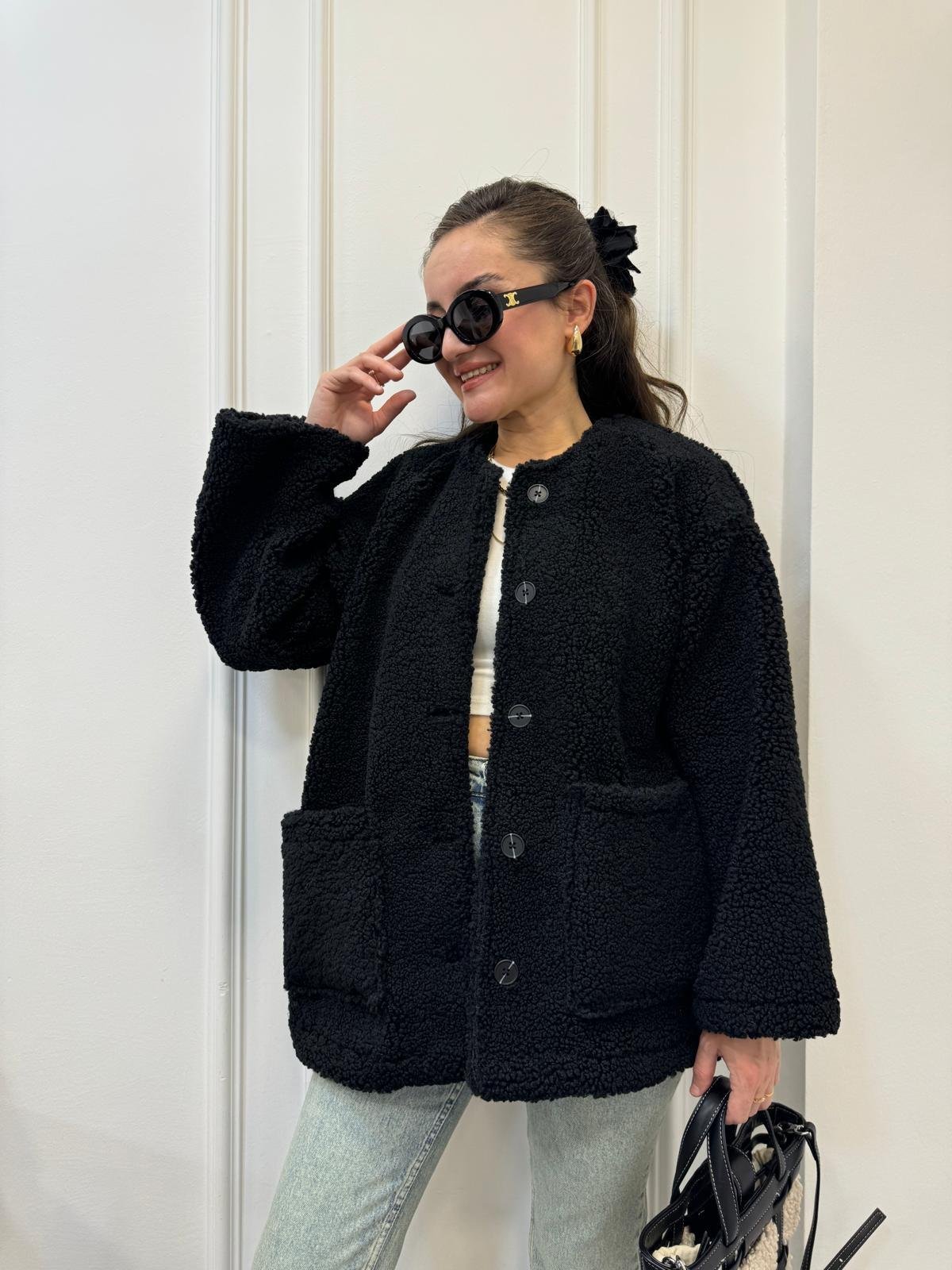 Siyah Ön Cepli Peluş Ceket 7367