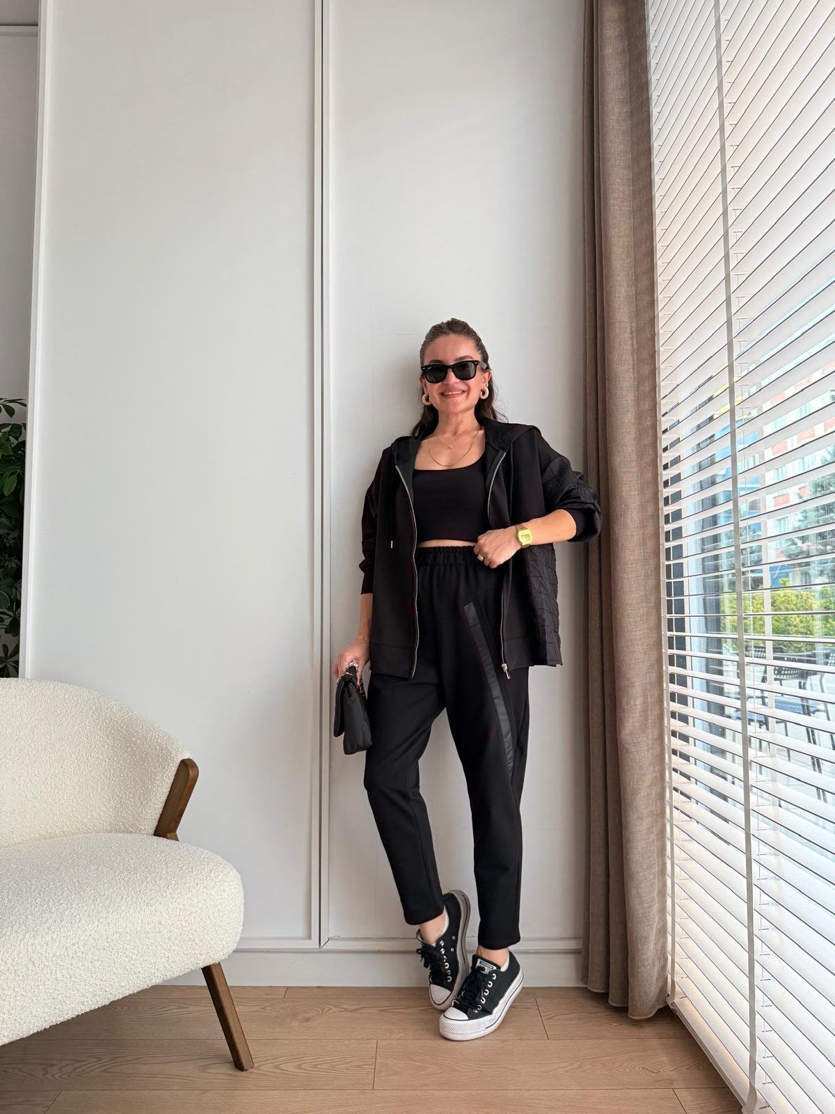 Siyah Ön Detaylı Cepli Eşofman 26327