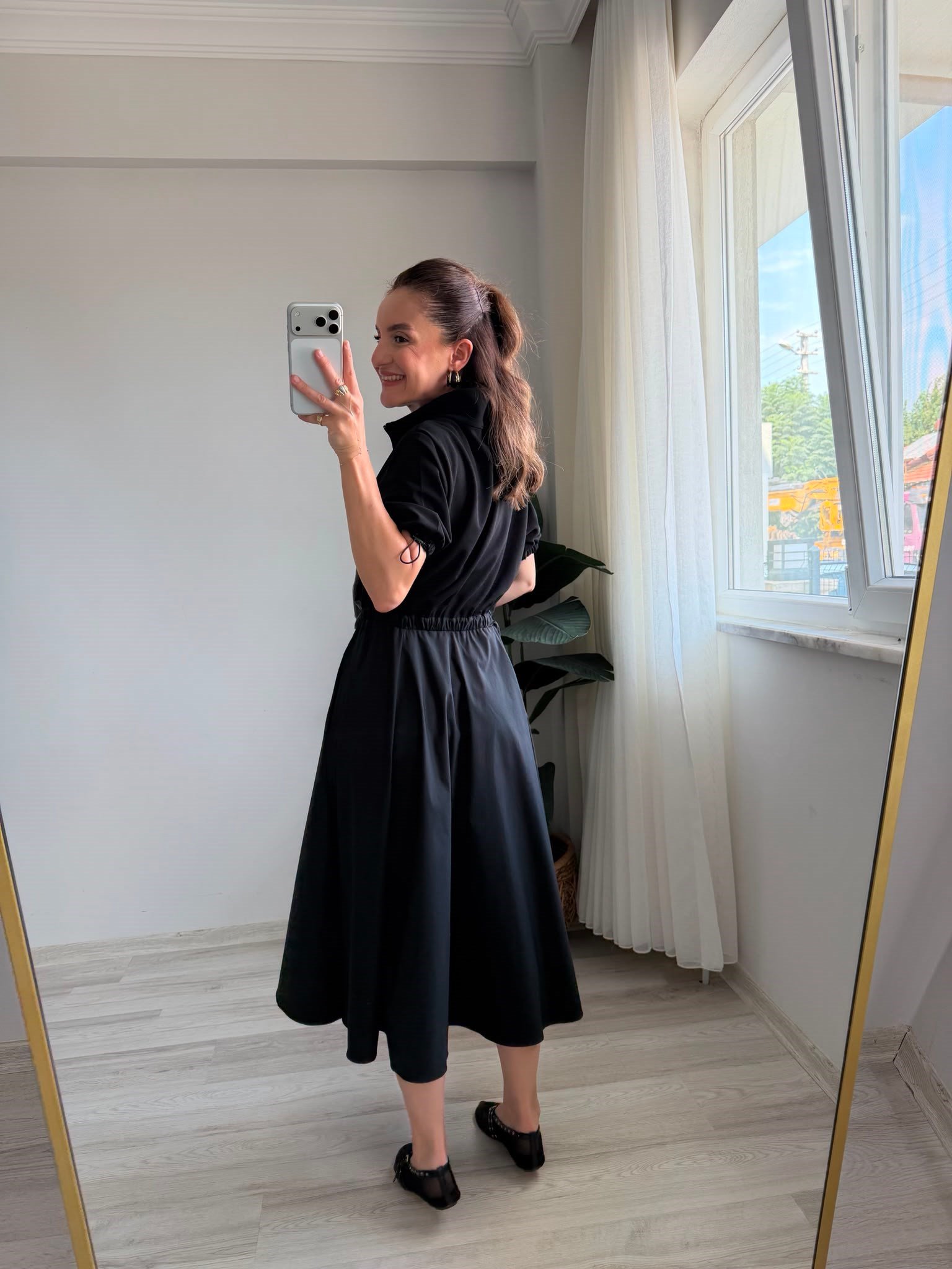 Siyah Orjinal Model Önü Zincirli Lastikli Elbise 37724