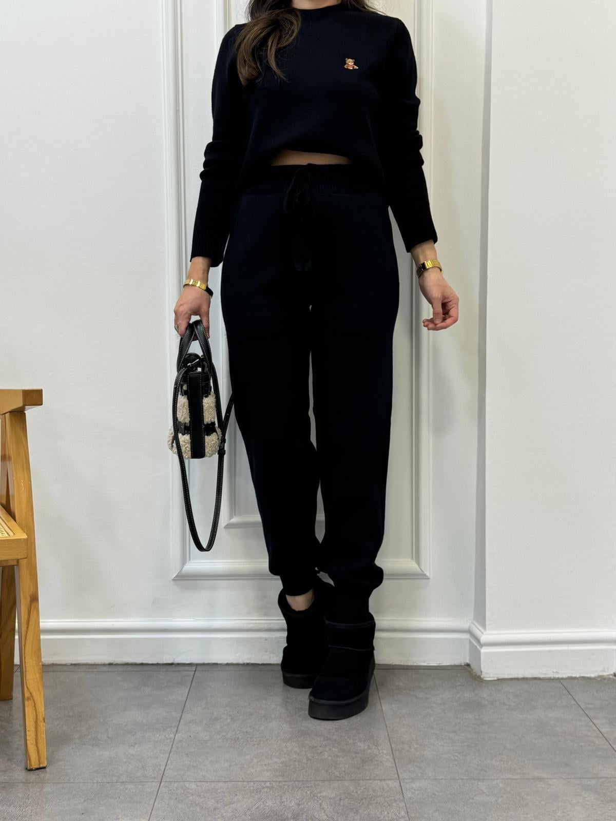 Siyah Paçası Manşetli Cepli Triko Pantolon 370001