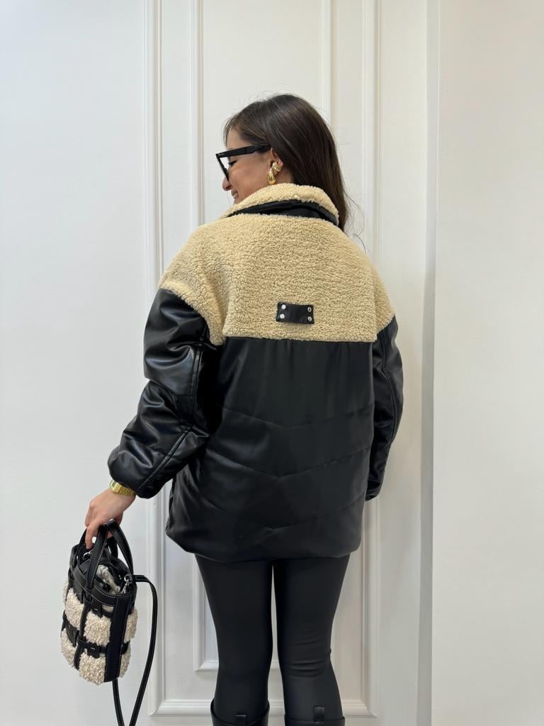 Siyah Peluş Detaylı Deri Mont 38072