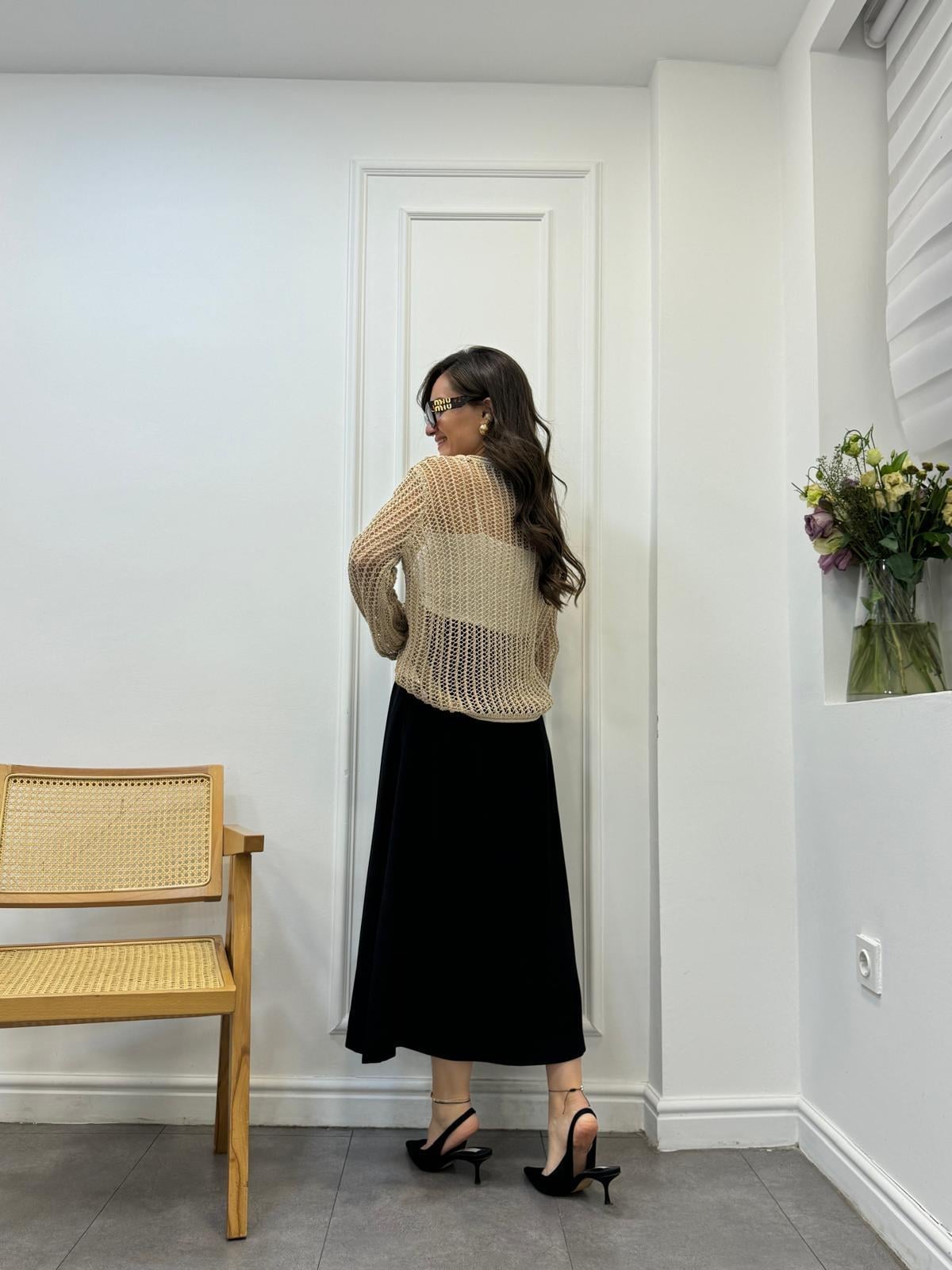 Siyah Pileli Beli Kemerli Midi Boy Etek 456