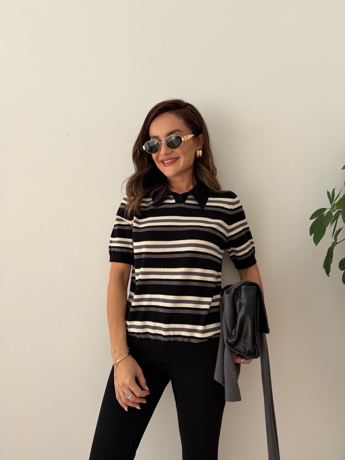 Siyah Polo Yaka Atkılı Çizgili Triko Bluz 146028