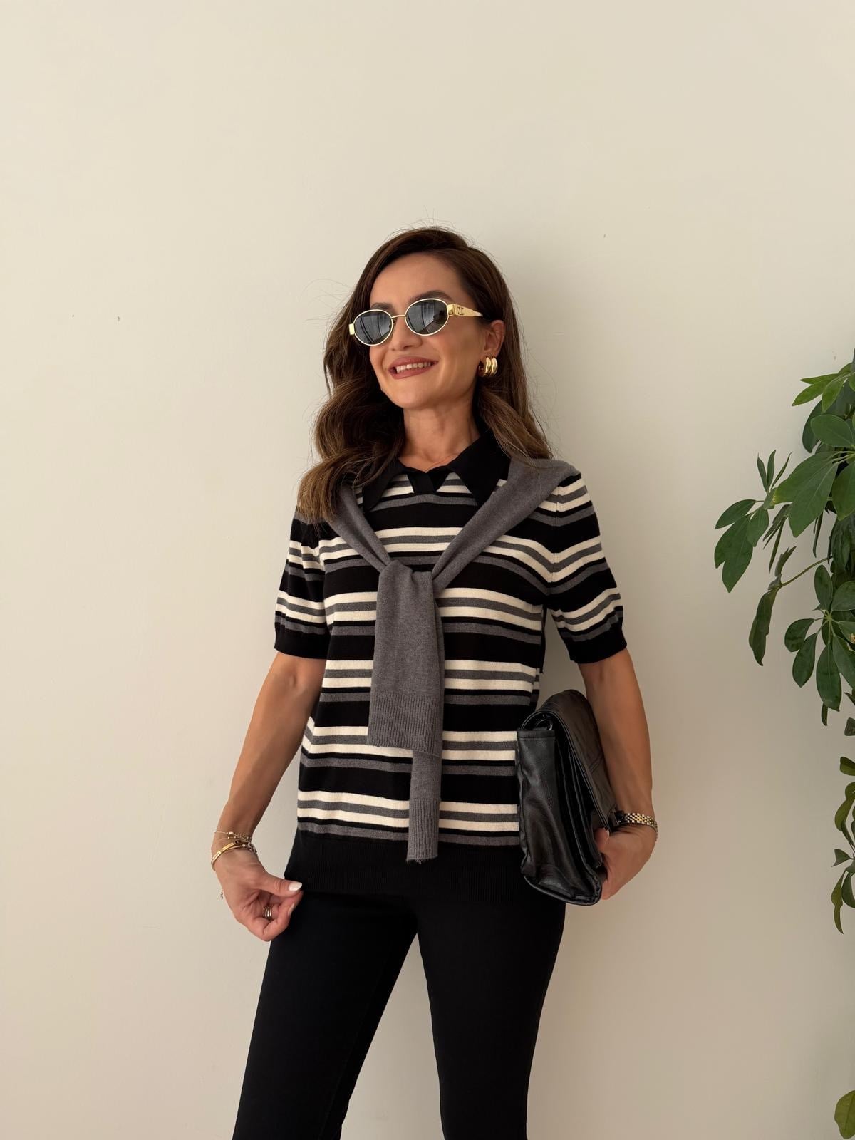Siyah Polo Yaka Atkılı Çizgili Triko Bluz 146028