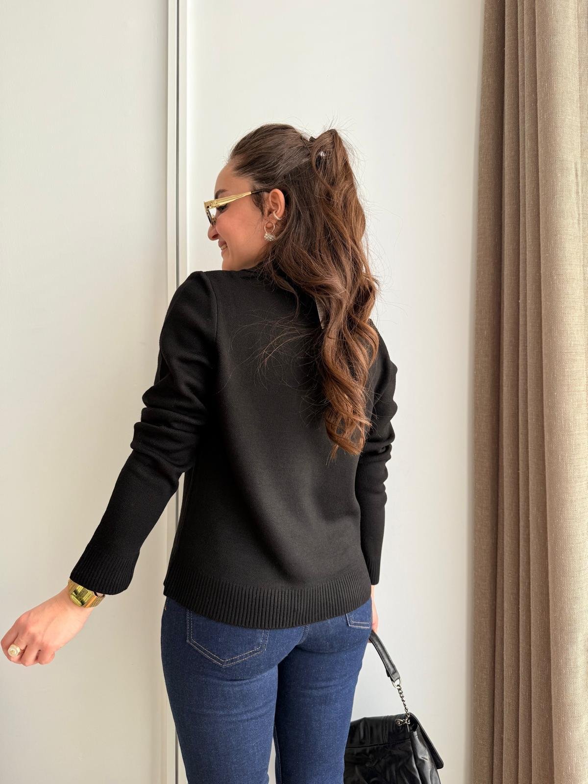 Siyah Polo Yaka Düğmeli Triko Kazak 241174