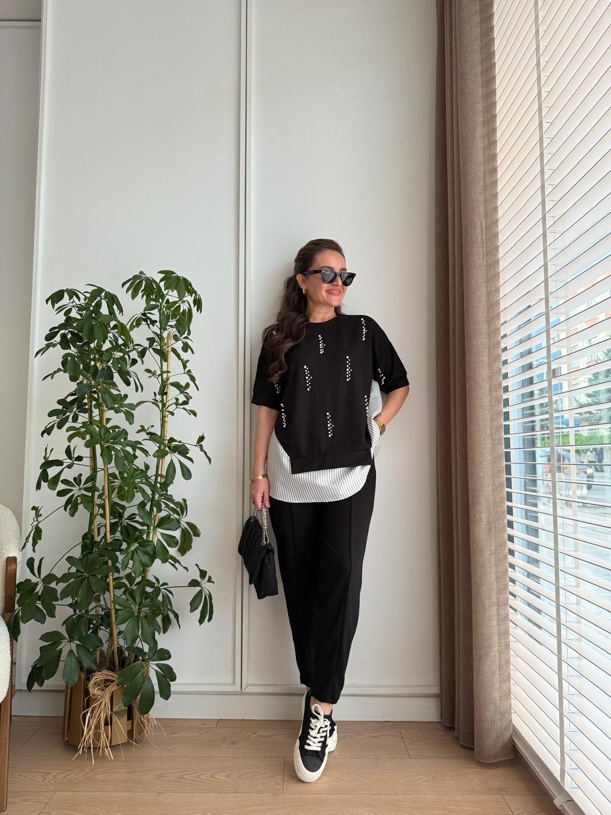 Siyah Poplin Detaylı İncili Takım 2235