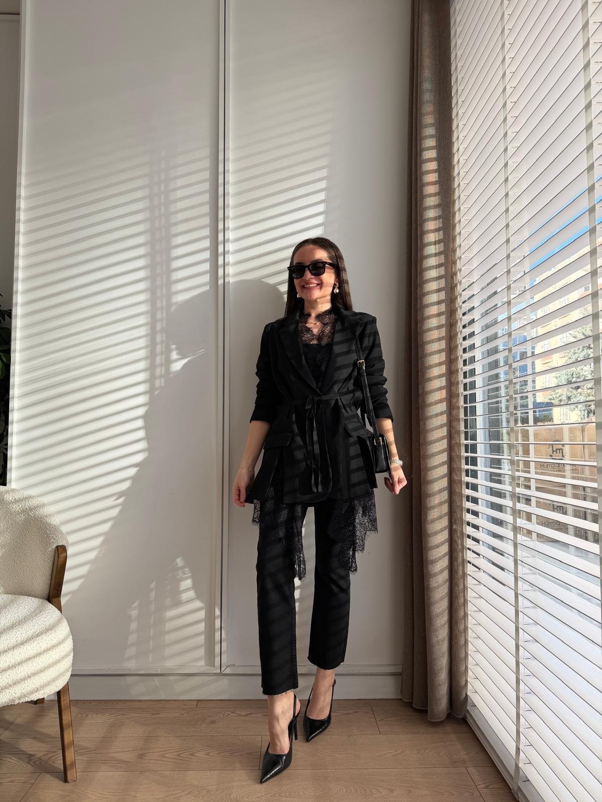 Siyah Premium Dantel Detaylı Blazer Ceket 2781