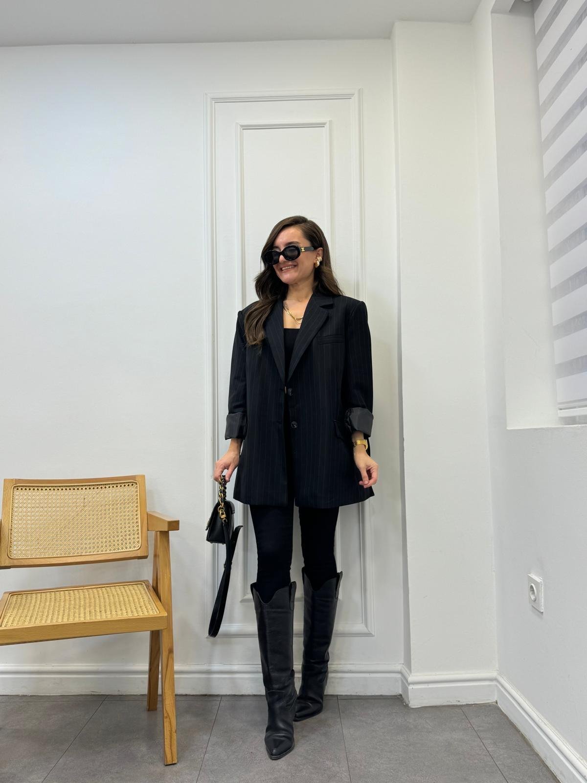 Siyah Premıum Seri Çizgili Blazer Ceket 9459