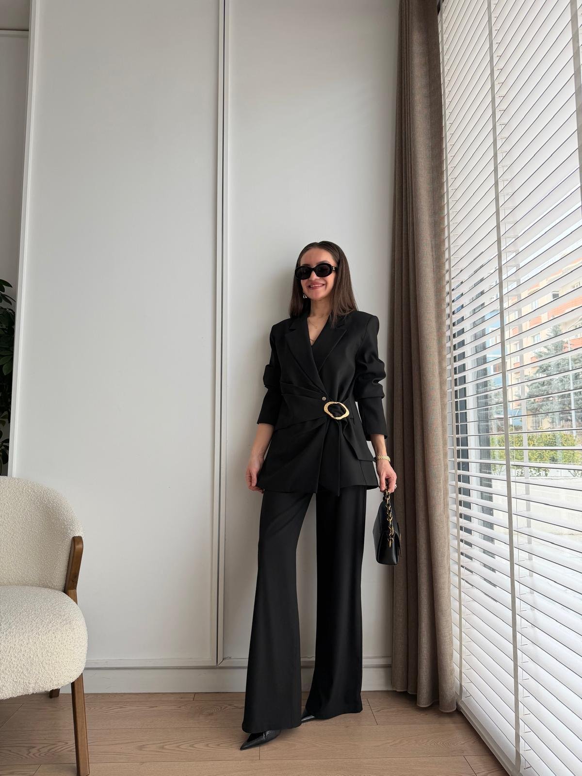 Siyah Premium Seri Toka Detaylı Yan Bağlamalı Takım 9279