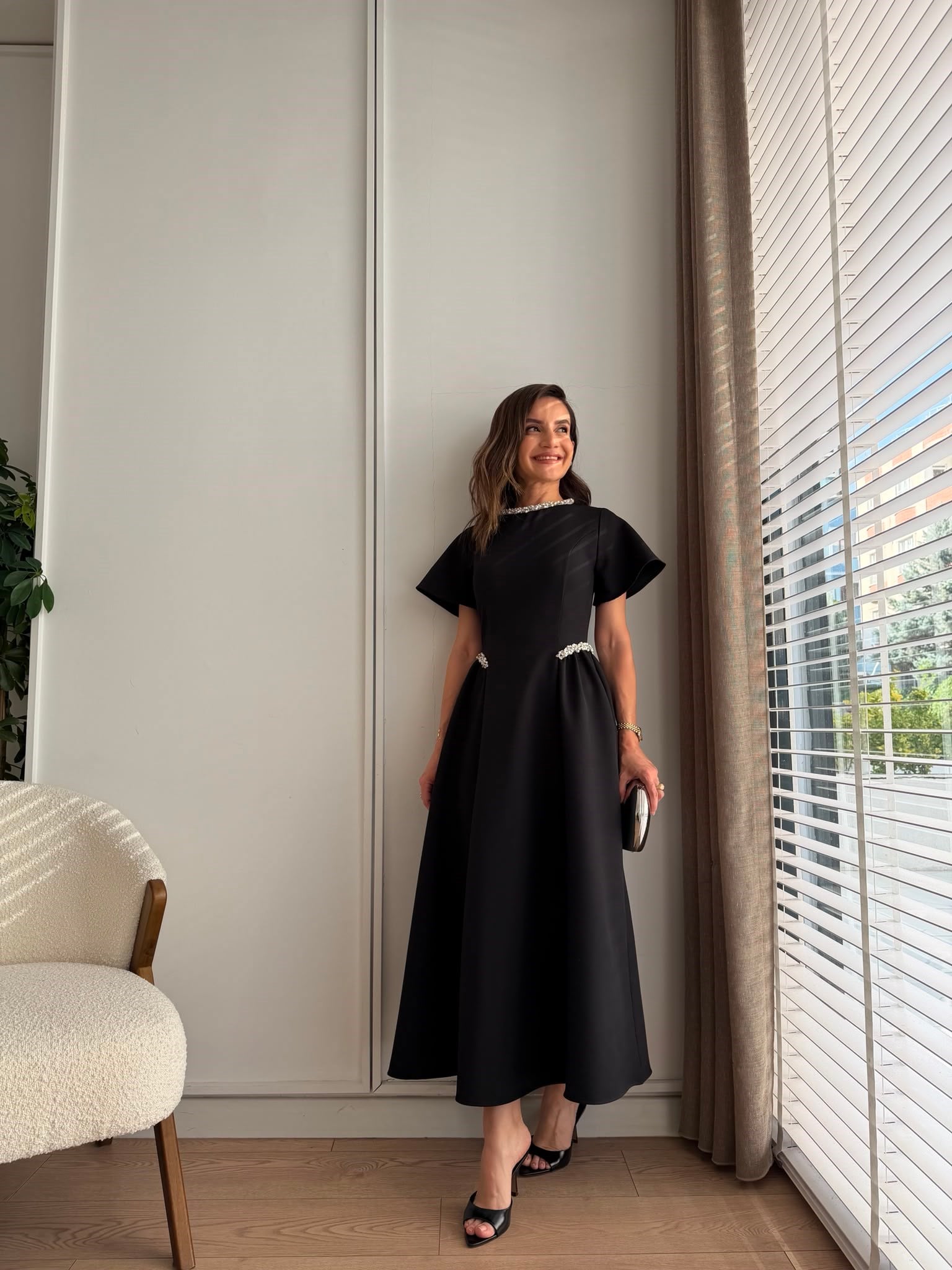 Siyah Prenses Kesim Taş İşlemeli Elbise 3220