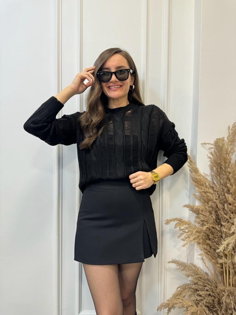 Siyah Saç Örgülü Triko Bluz 4128