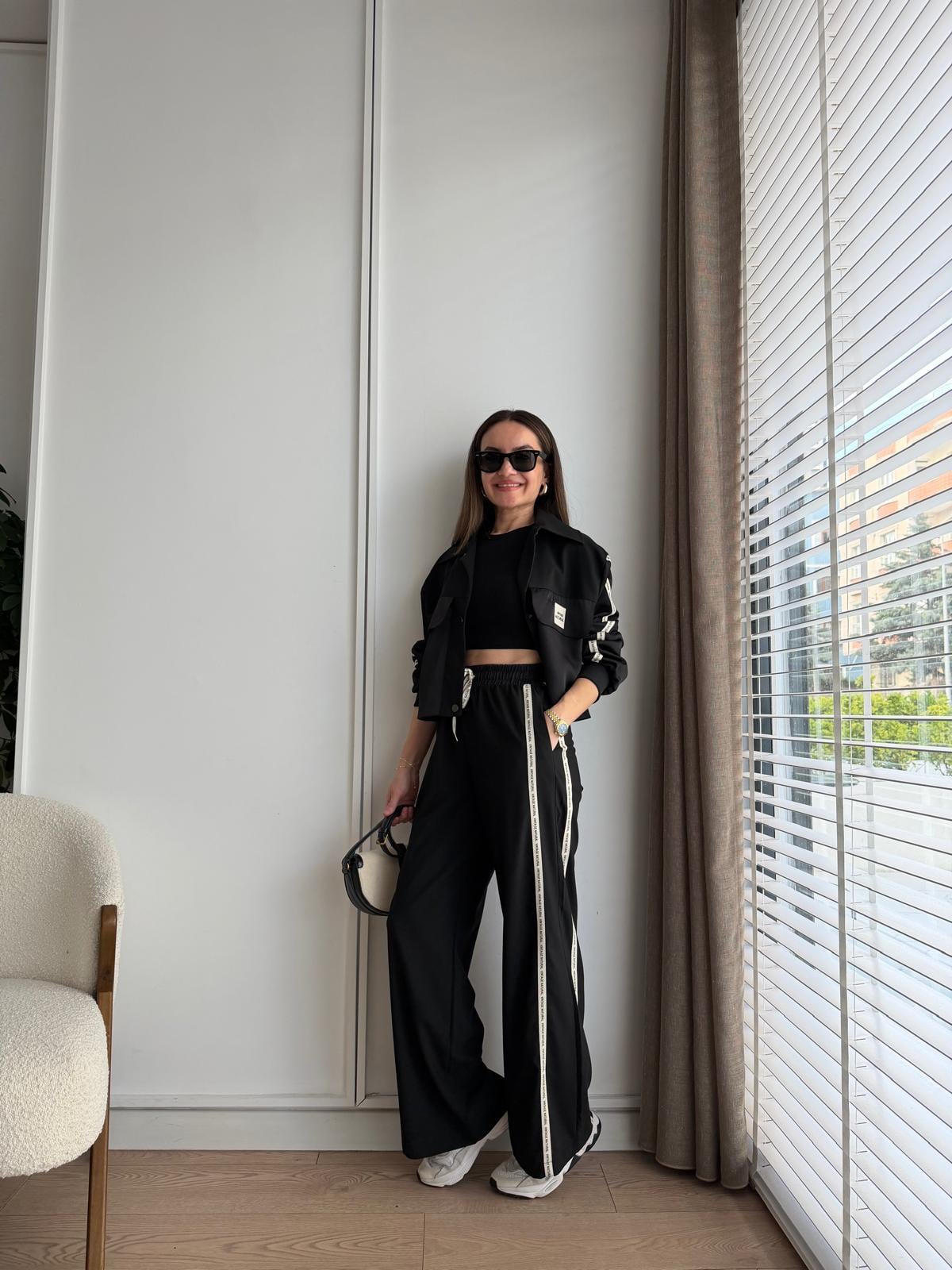 Siyah Şerit Detaylı Ceket Pantolon Takım 580677