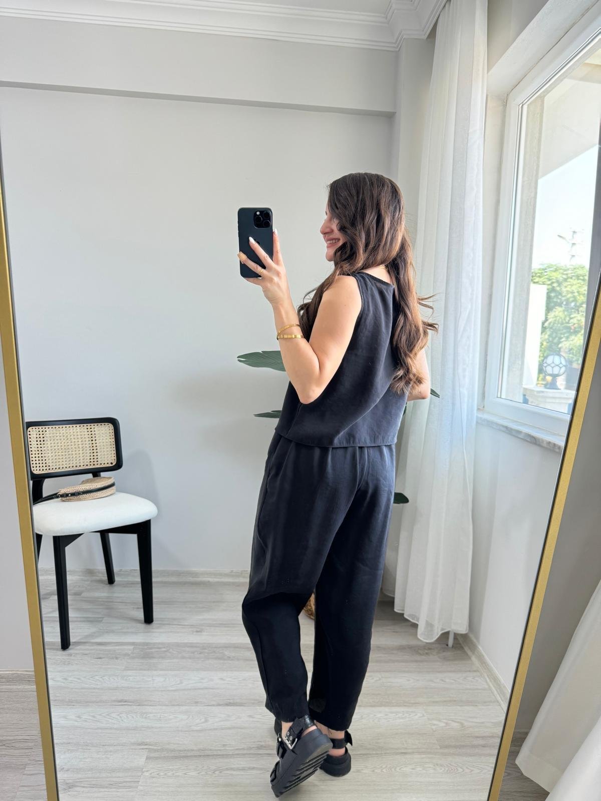 Siyah Sıfır Kol Bluz Pantolon Takım 3089