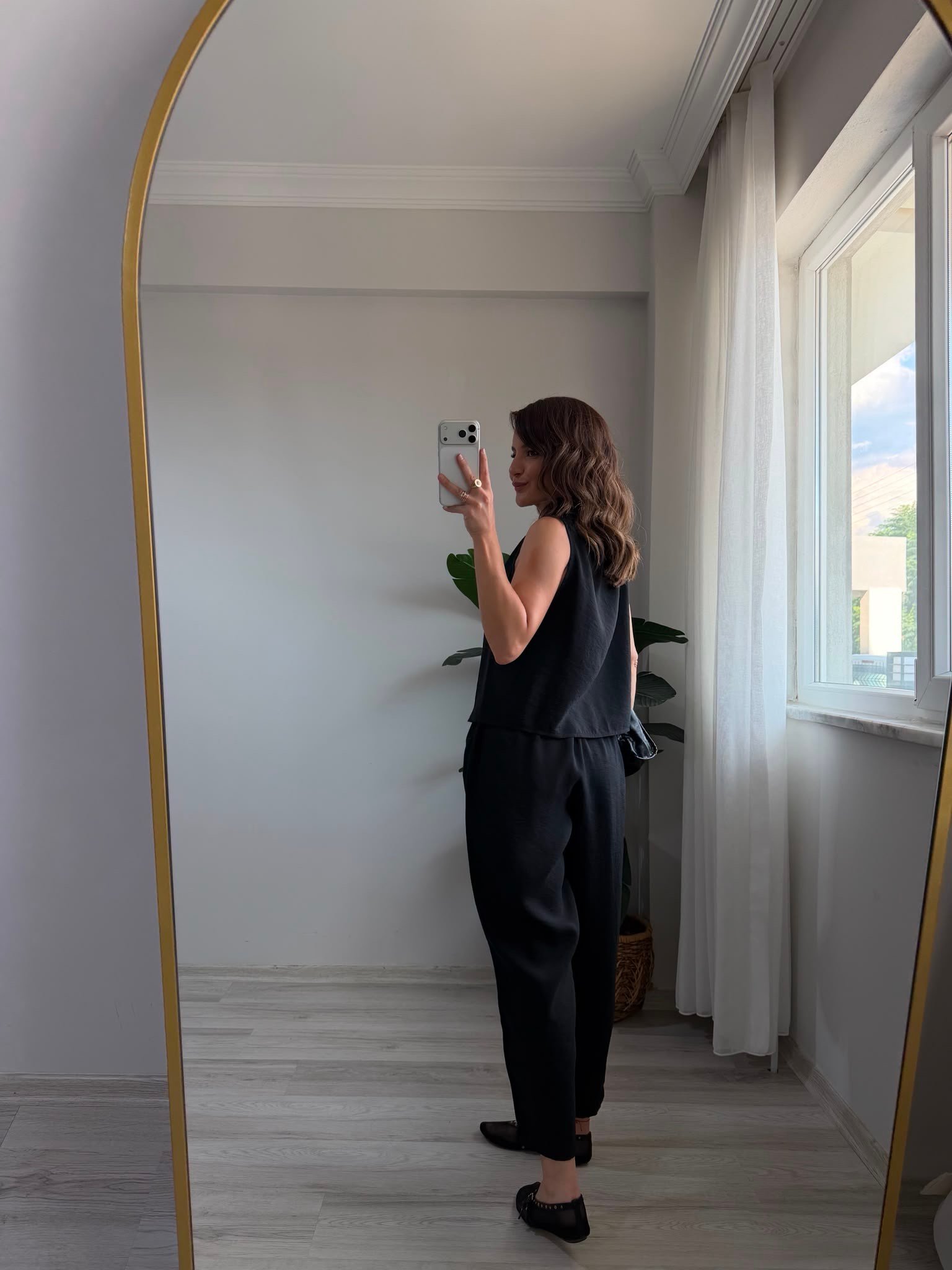 Siyah Sıfır Kol Bluz Pantolon Takım 3089