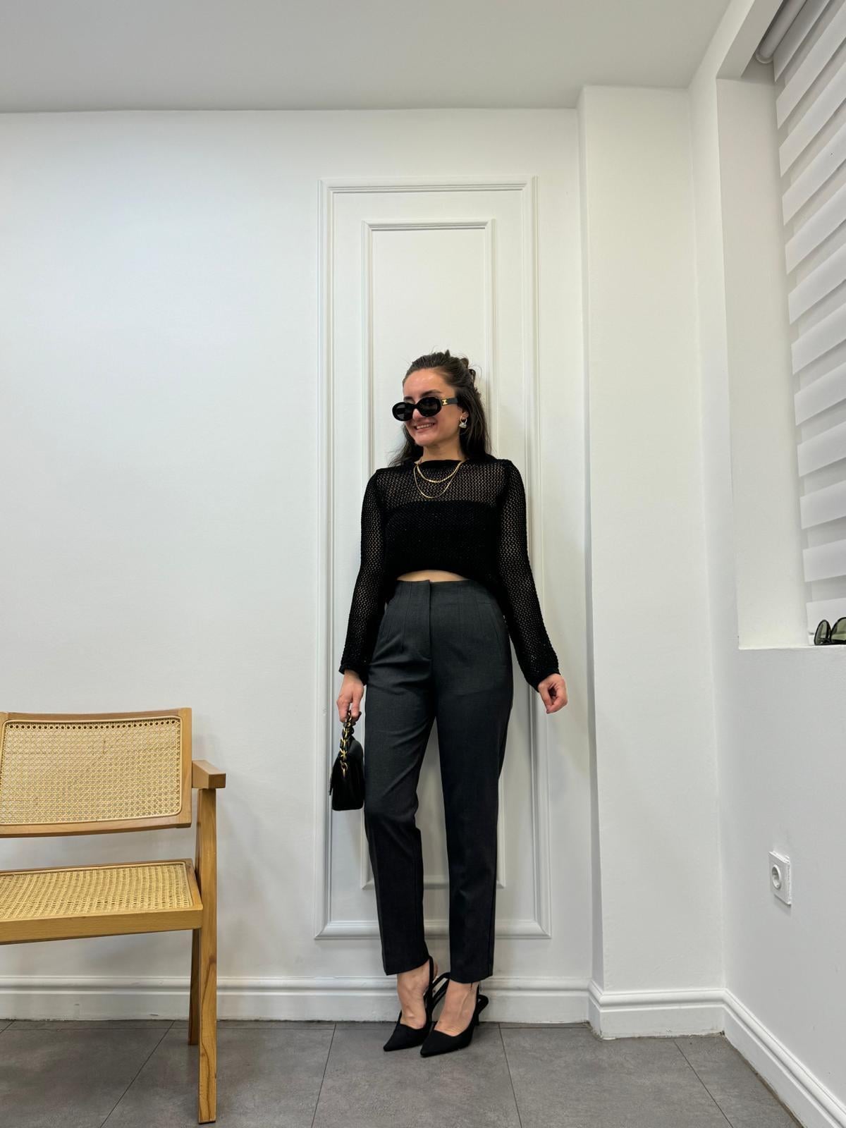 Siyah Simli Ajur Desen File Crop Kazak 3972