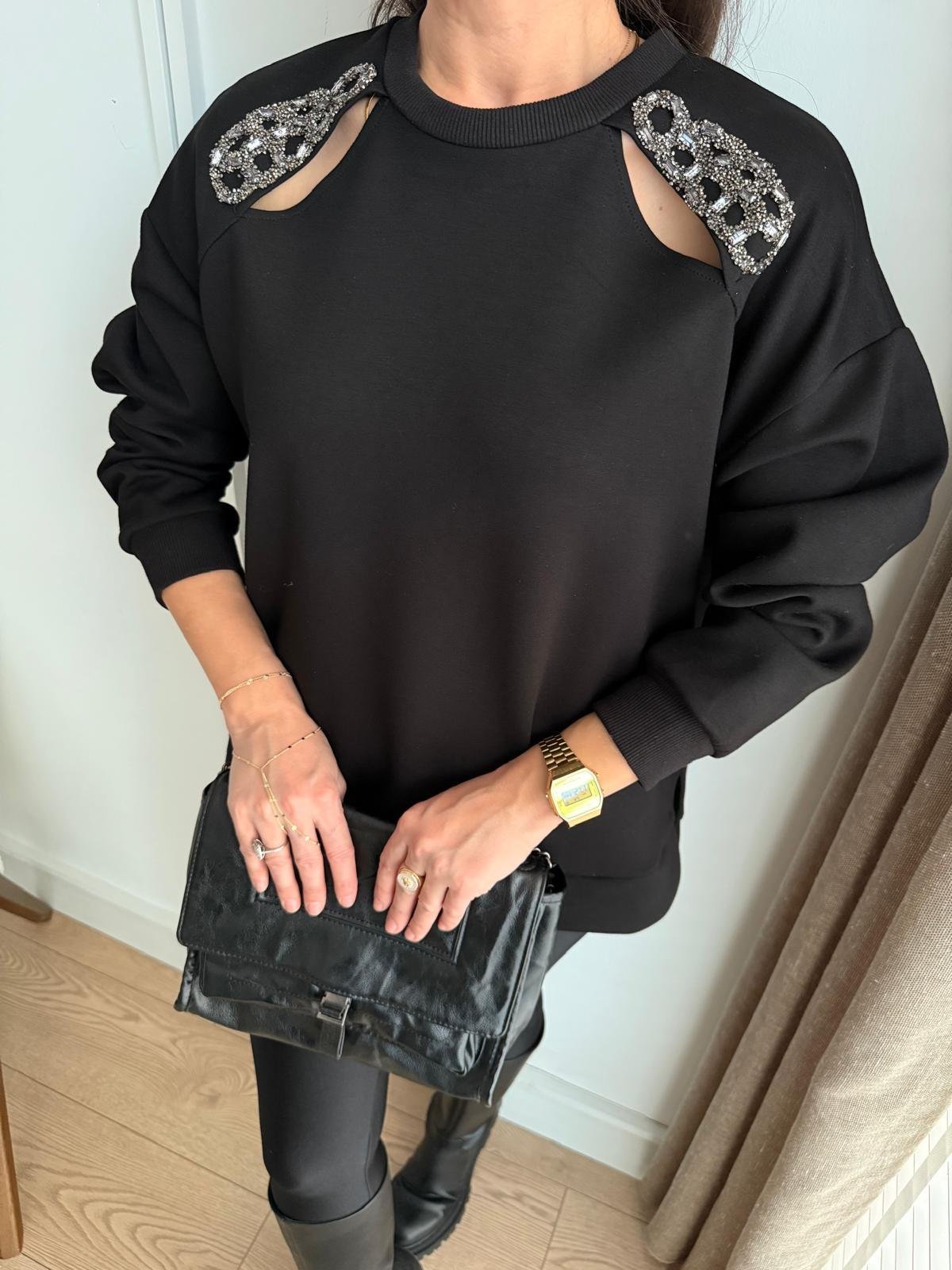 Siyah Taşlı Omuz Detaylı Sweatshirt 0202