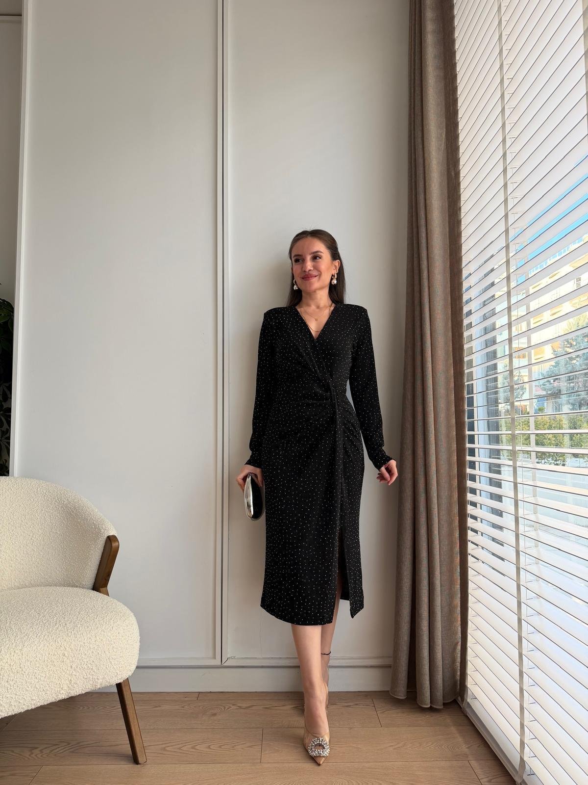 Siyah Taşlı Sim Geçişli Midi Boy Elbise 2699