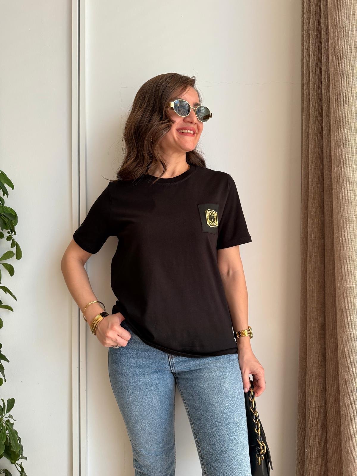 Siyah Toka Detaylı Tshirt 16858