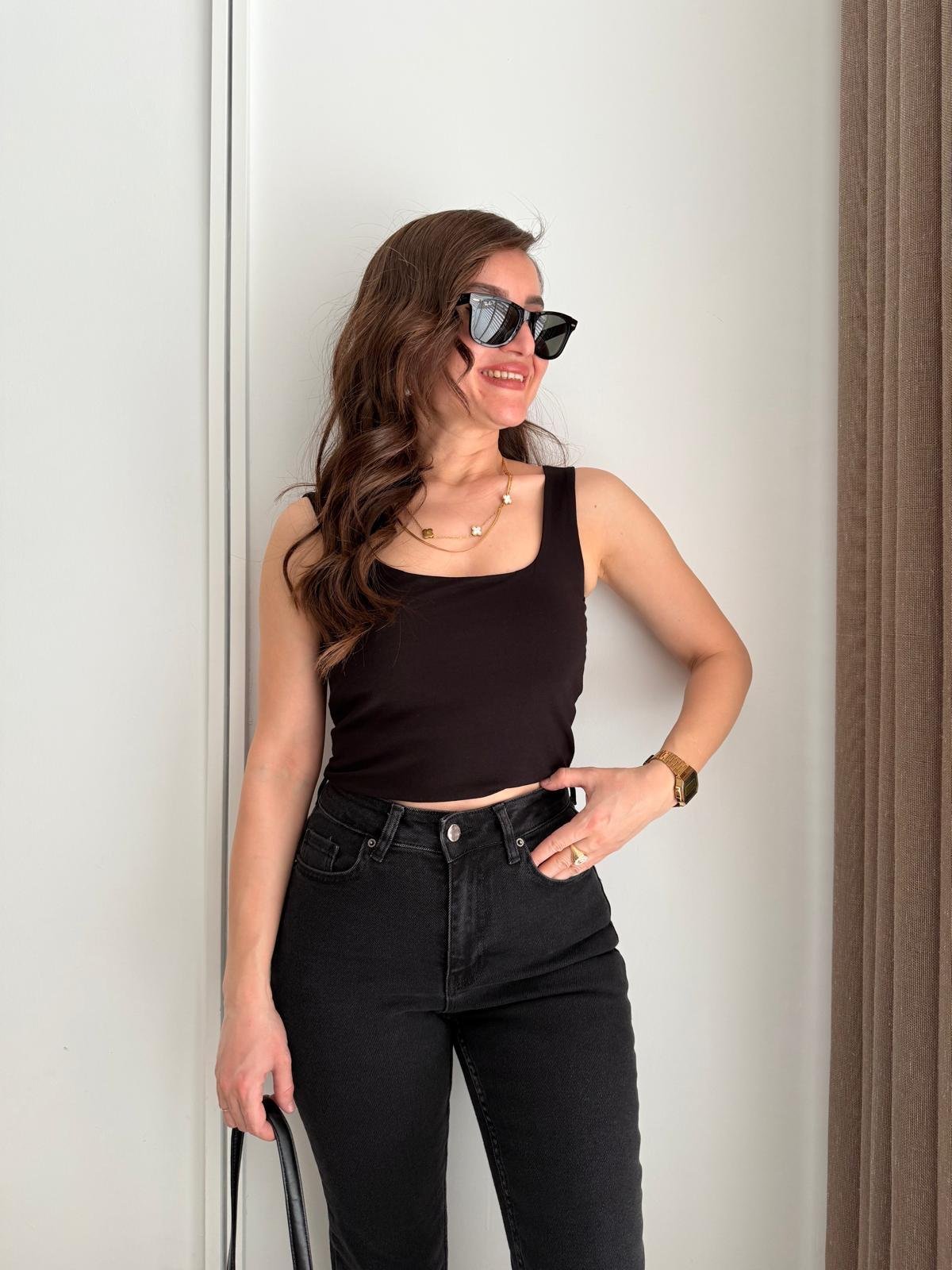 Siyah U Yaka Atlet 16215