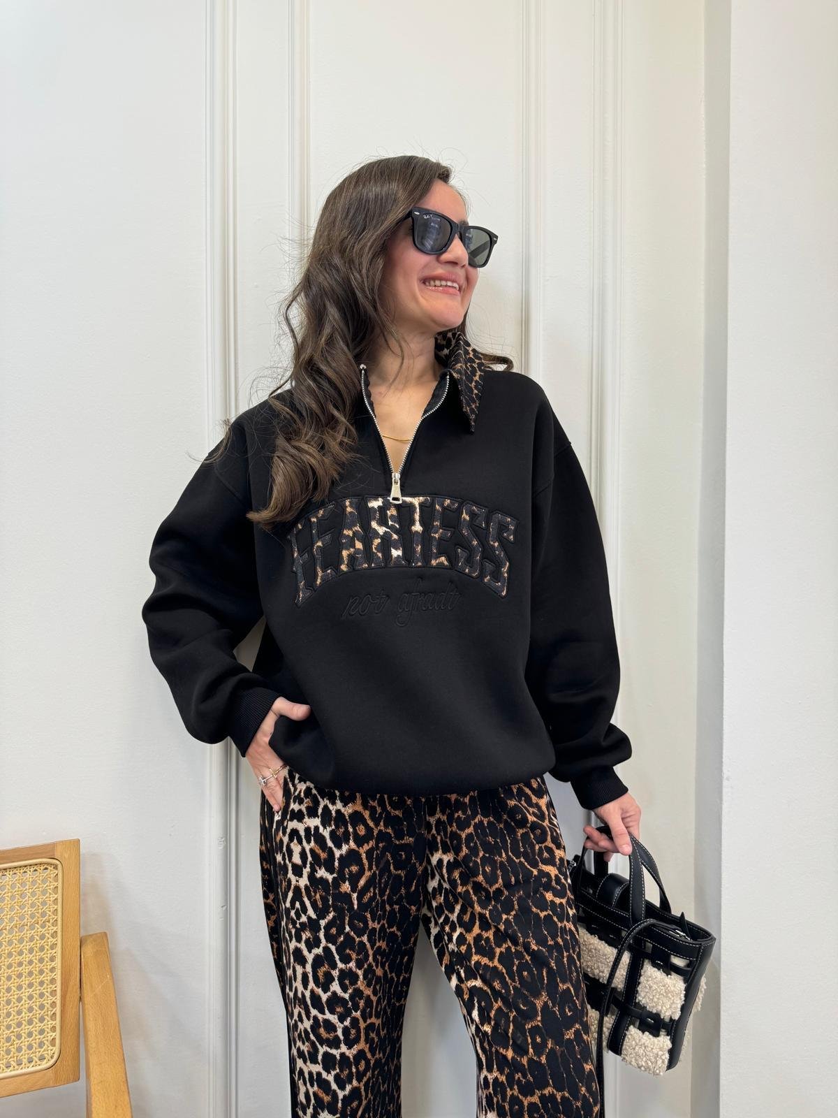 Siyah Üç İplik Leopar Desen Polo Yaka Sweatshirt 066