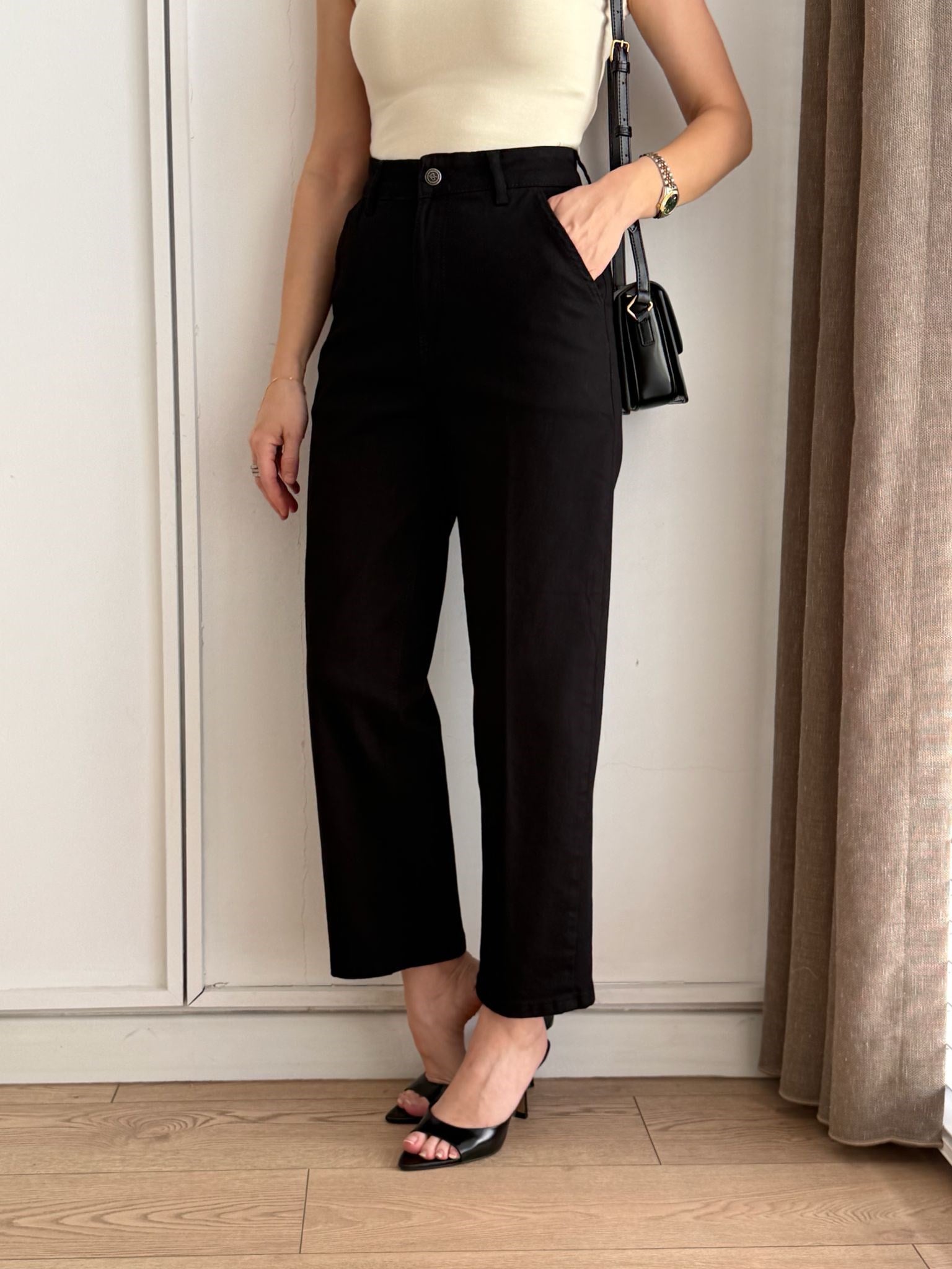 Siyah Ütü İzli Boyfriend Jean 3001