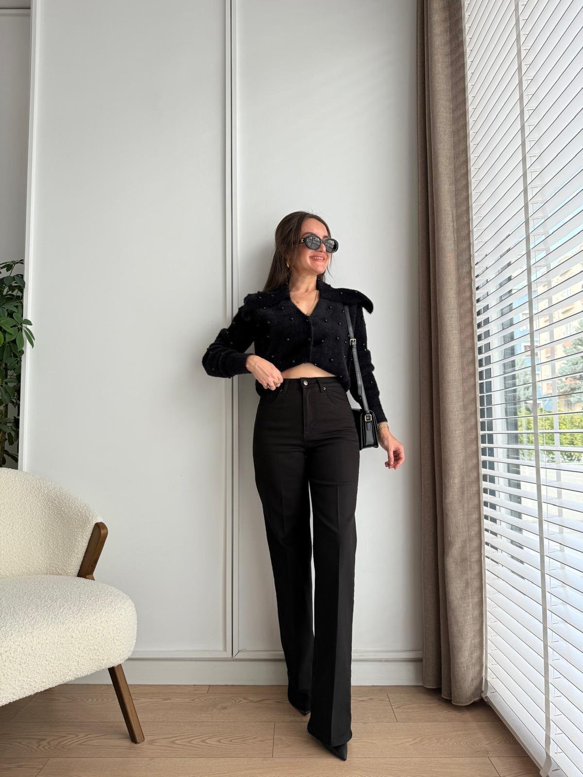 Siyah Ütü İzli Fit Jean D890