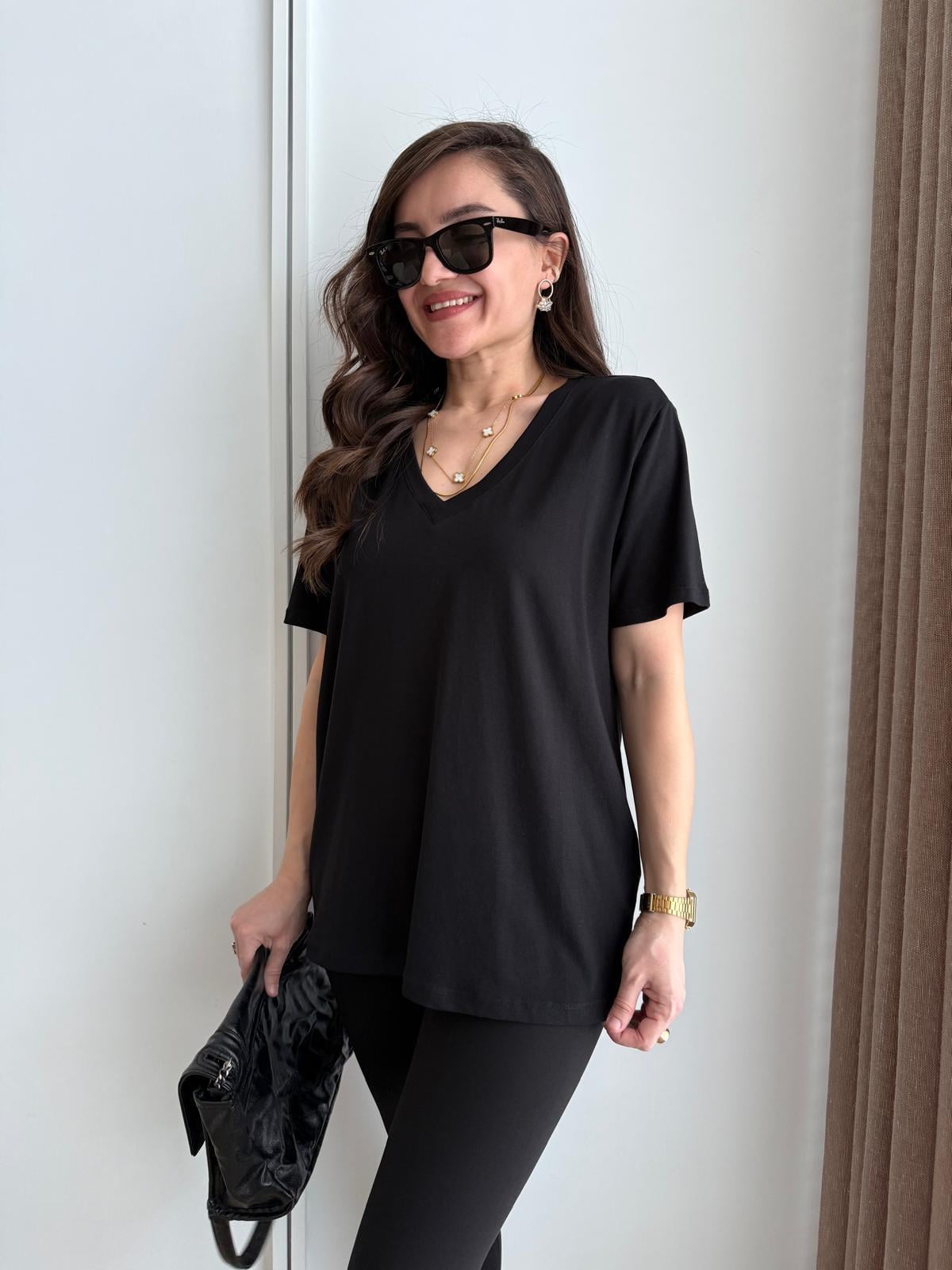 Siyah V Yaka Basic Tshirt 29718