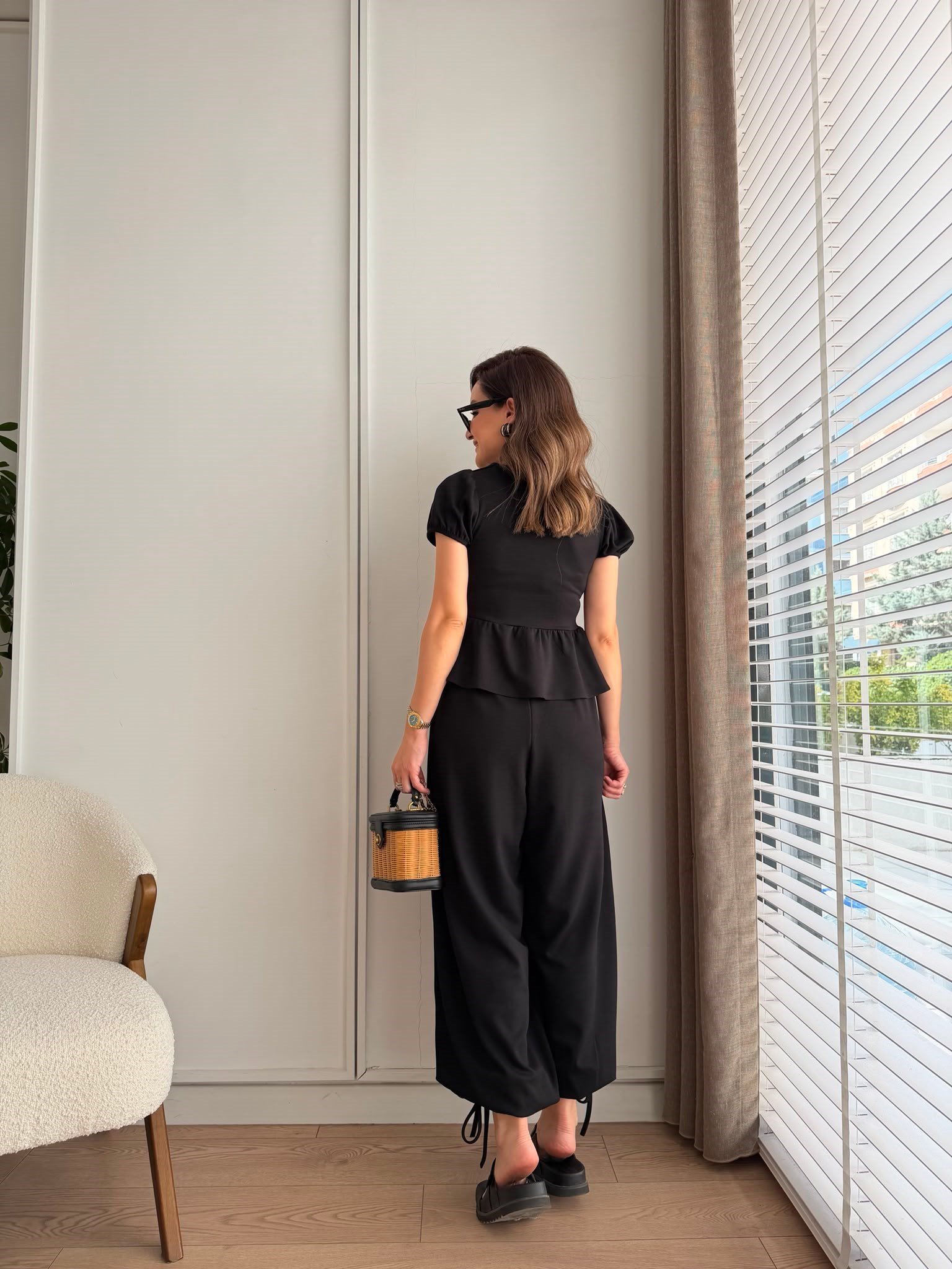 Siyah V Yaka Peplum Bluz Şalvar Takım 4165