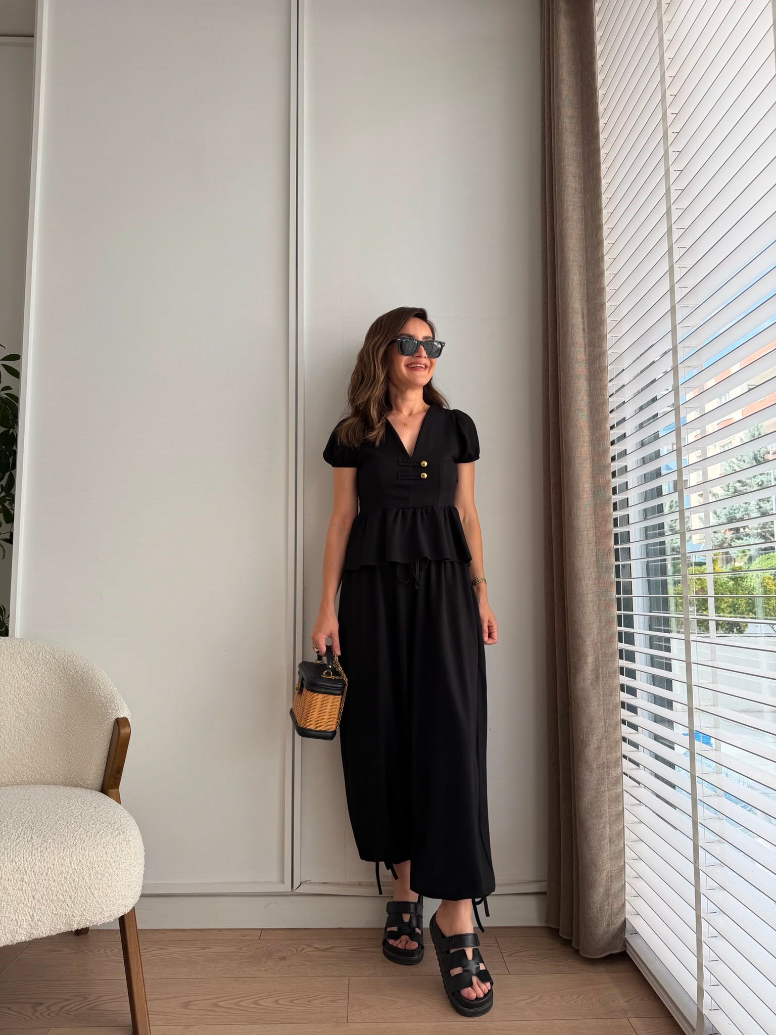 Siyah V Yaka Peplum Bluz Şalvar Takım 4165