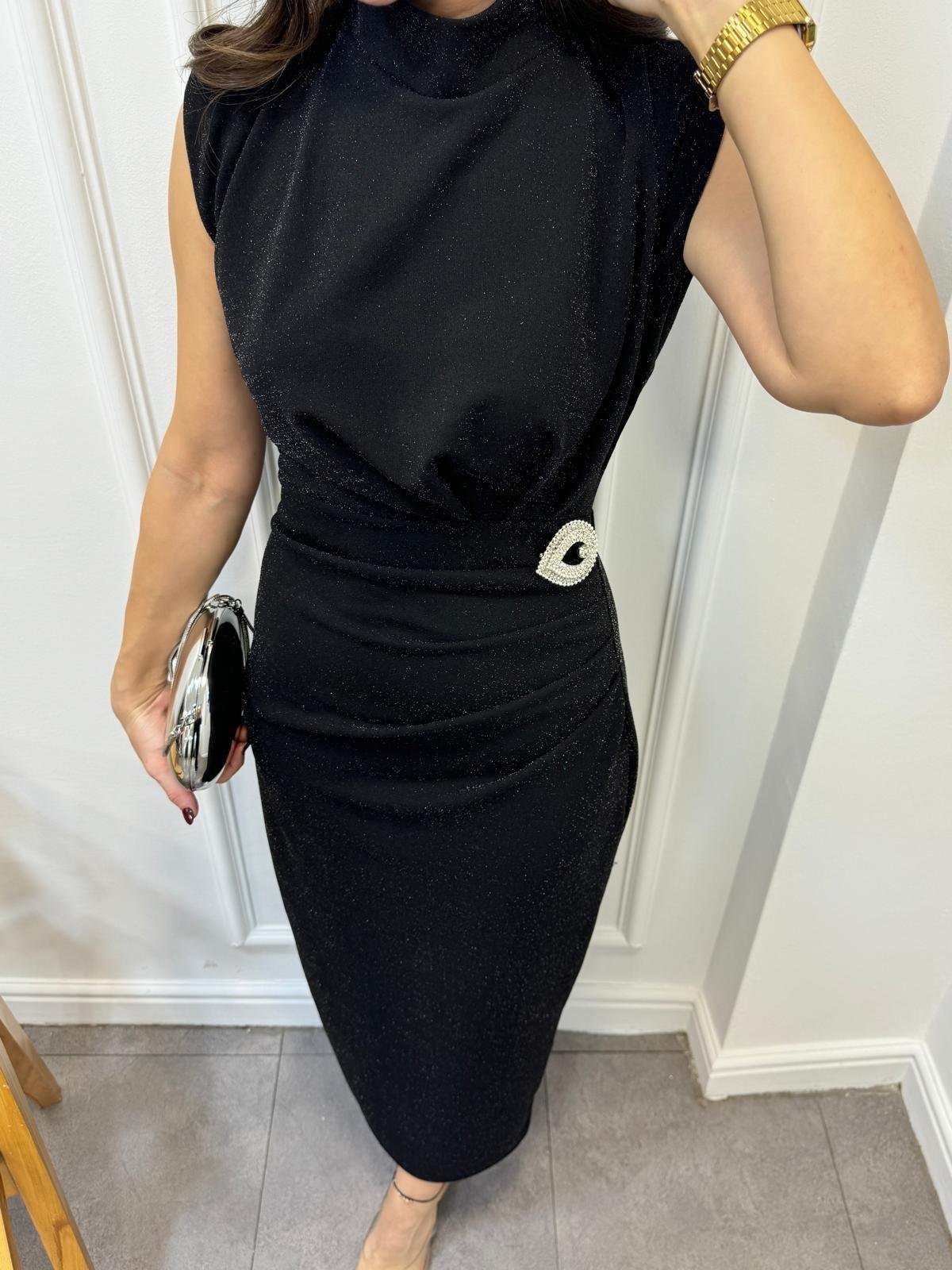 Siyah Vatkalı Bronşlu Simli Elbise 4459