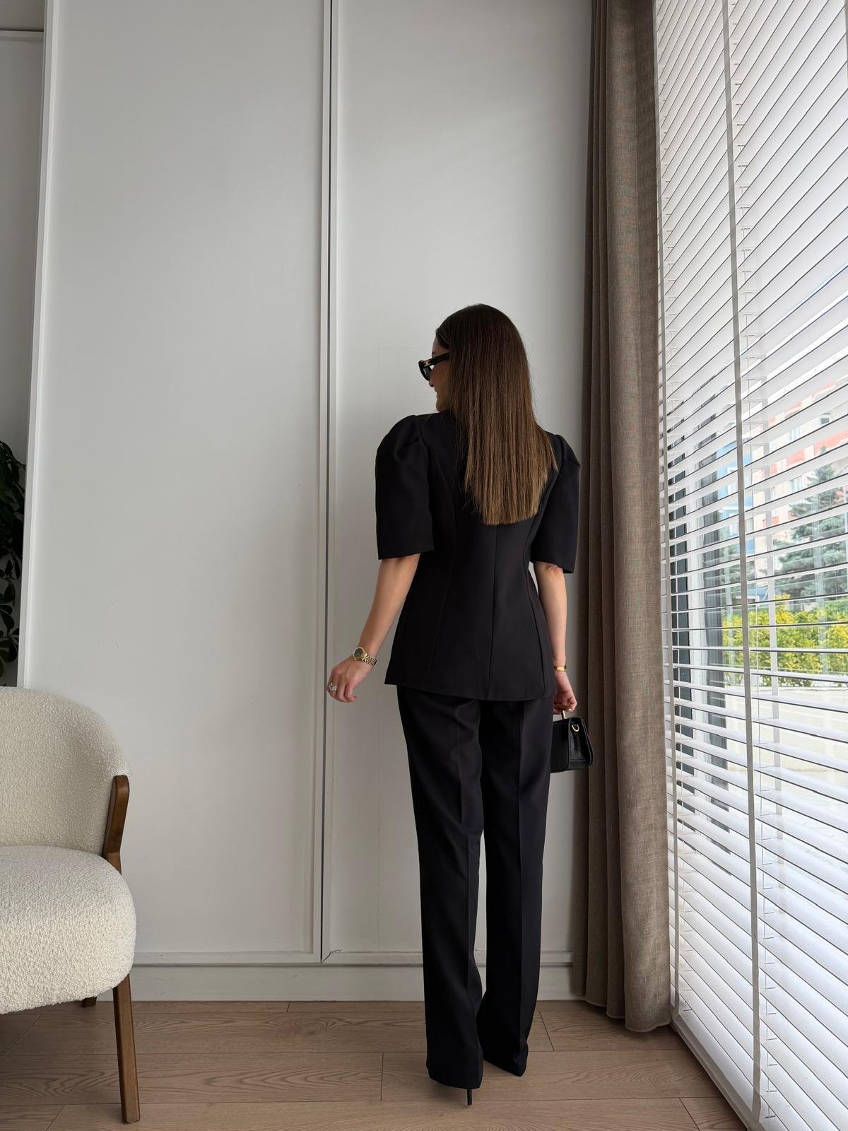 Siyah Vatkalı Kol Detaylı Slimfit Takım 8412