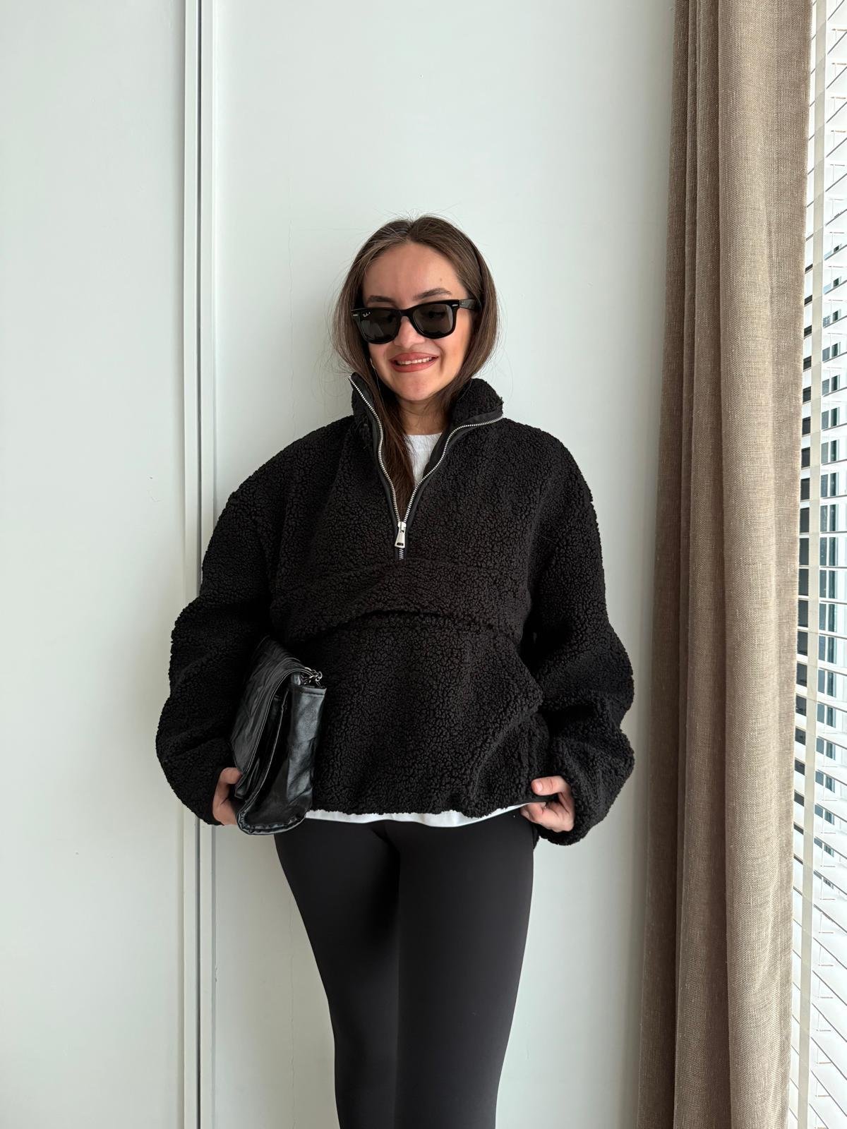 Siyah Yarım Fermuarlı Cepli Teddy Sweatshırt 1260