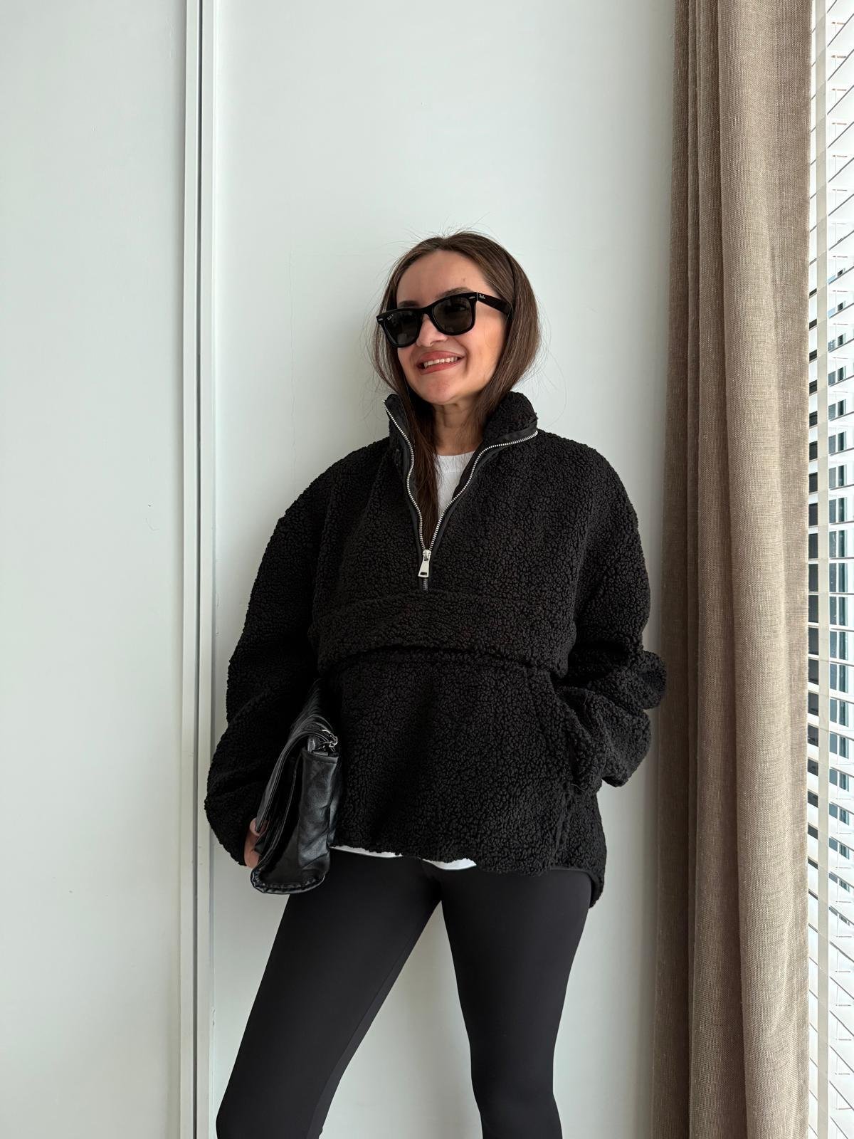 Siyah Yarım Fermuarlı Cepli Teddy Sweatshırt 1260