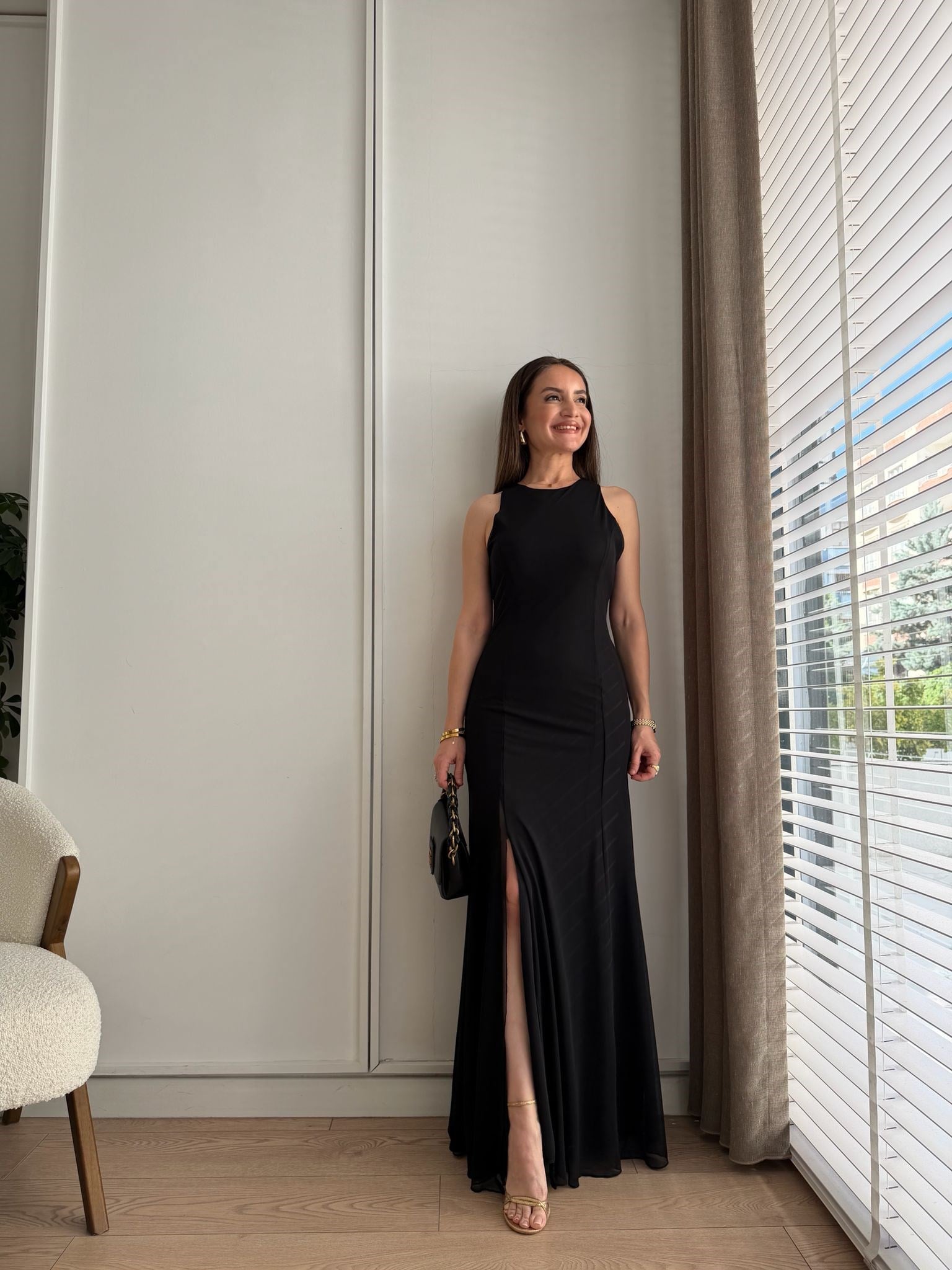 Siyah Yırtmaç Detaylı Tül Elbise 251657