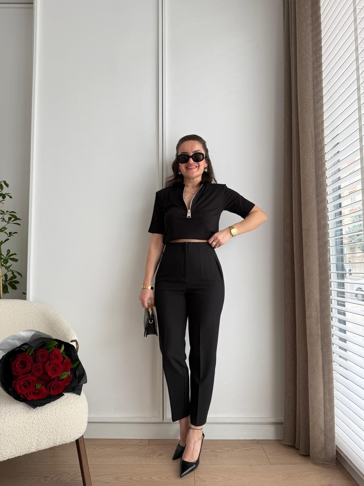 Siyah Yüksek Bel Önü Flotalı Kumaş Pantolon Karol 5113