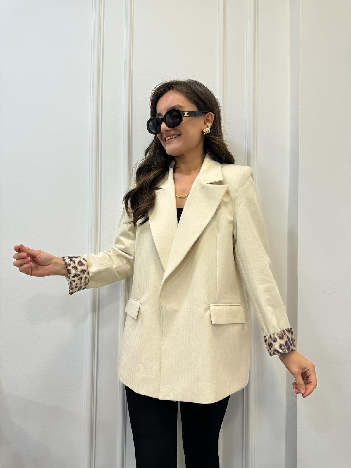 Taş Astarı Leopar Desenli Blazer Ceket 9195