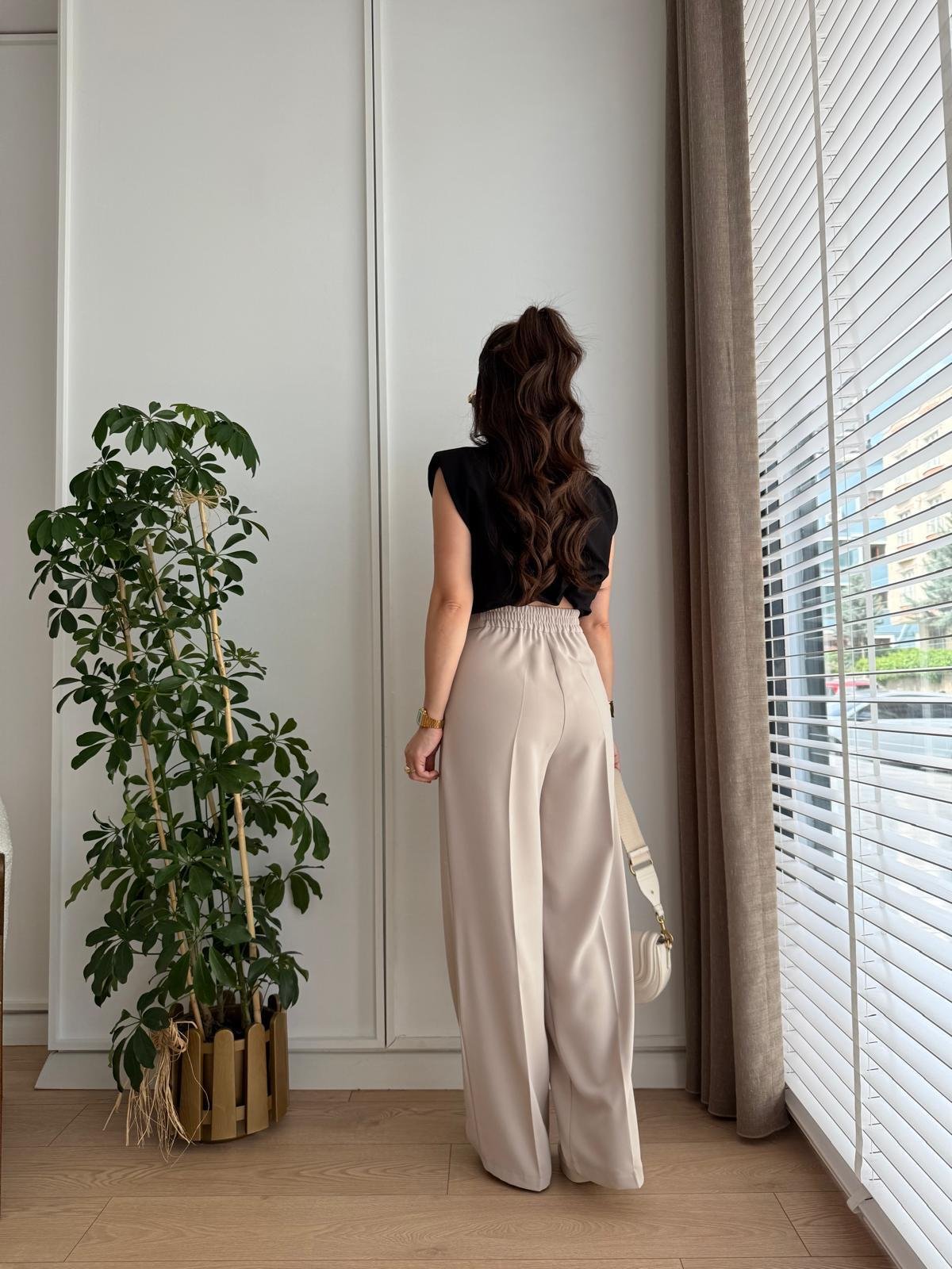 Taş Beli Lastikli Gold Düğmeli Palazzo Pantolon KA4386