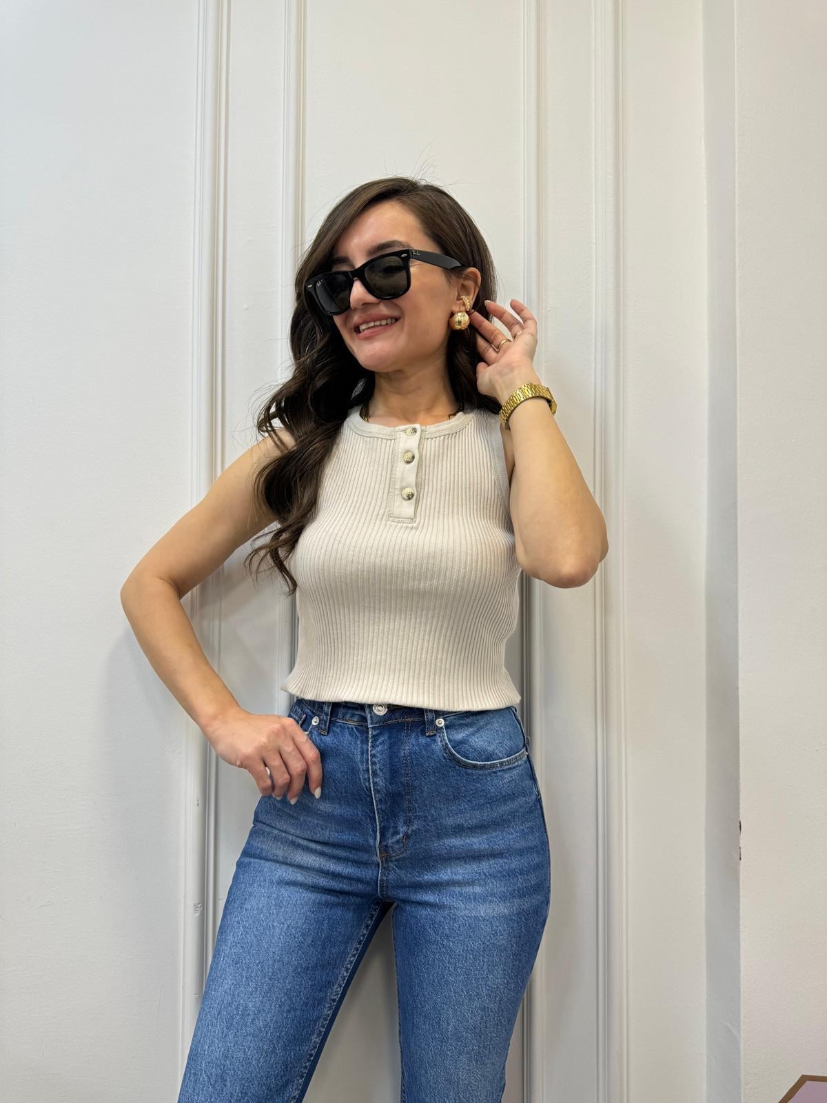 Taş Düğme Detaylı Triko Bluz 9818