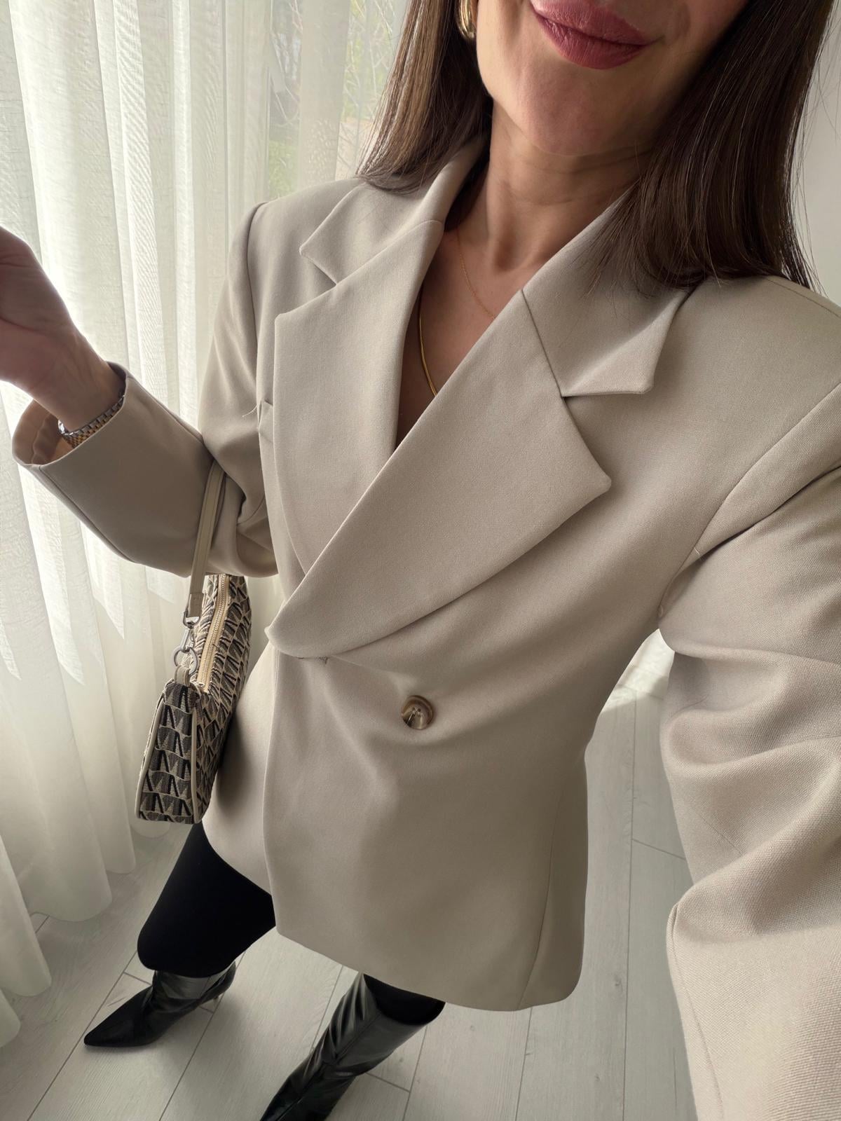 Taş Kruvaze Yaka Vatkalı Blazer Ceket 7685