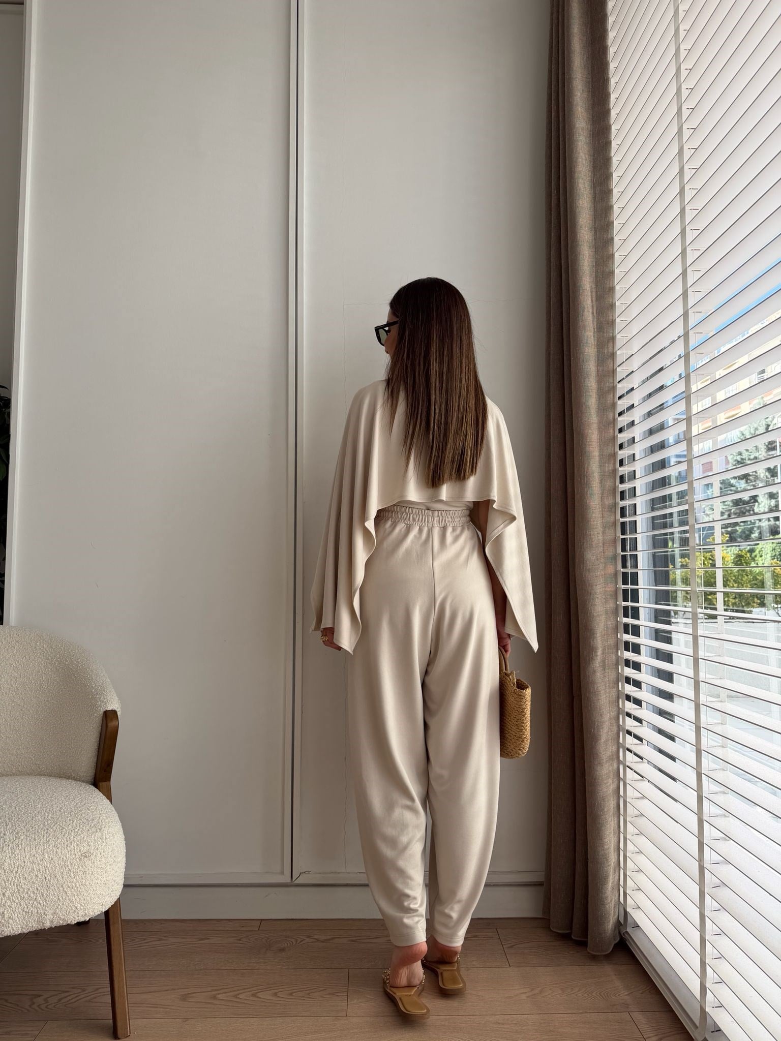 Taş Pelerin Detaylı Bluz Pantolon Takım 4143