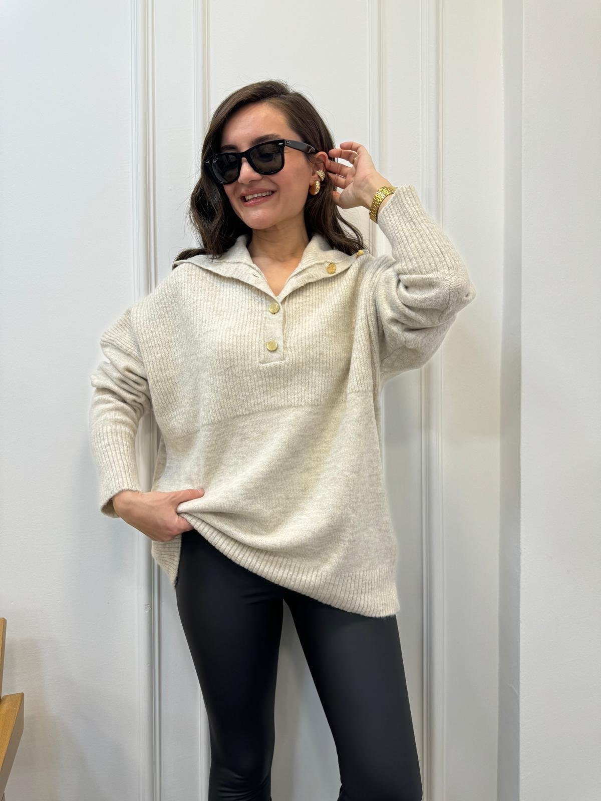 Taş Polo Yaka Gold Düğme Detaylı Triko Kazak 22733